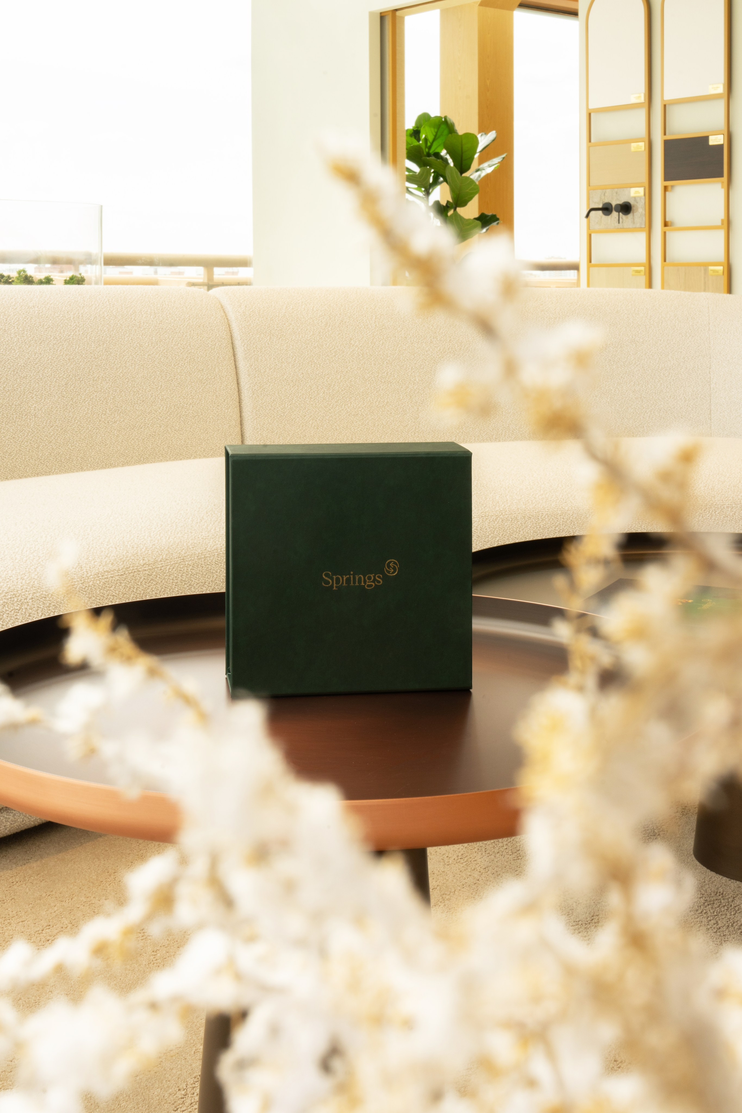 Springs, UNIQ. @tomrus: Рустам Шагиморданов — фотограф