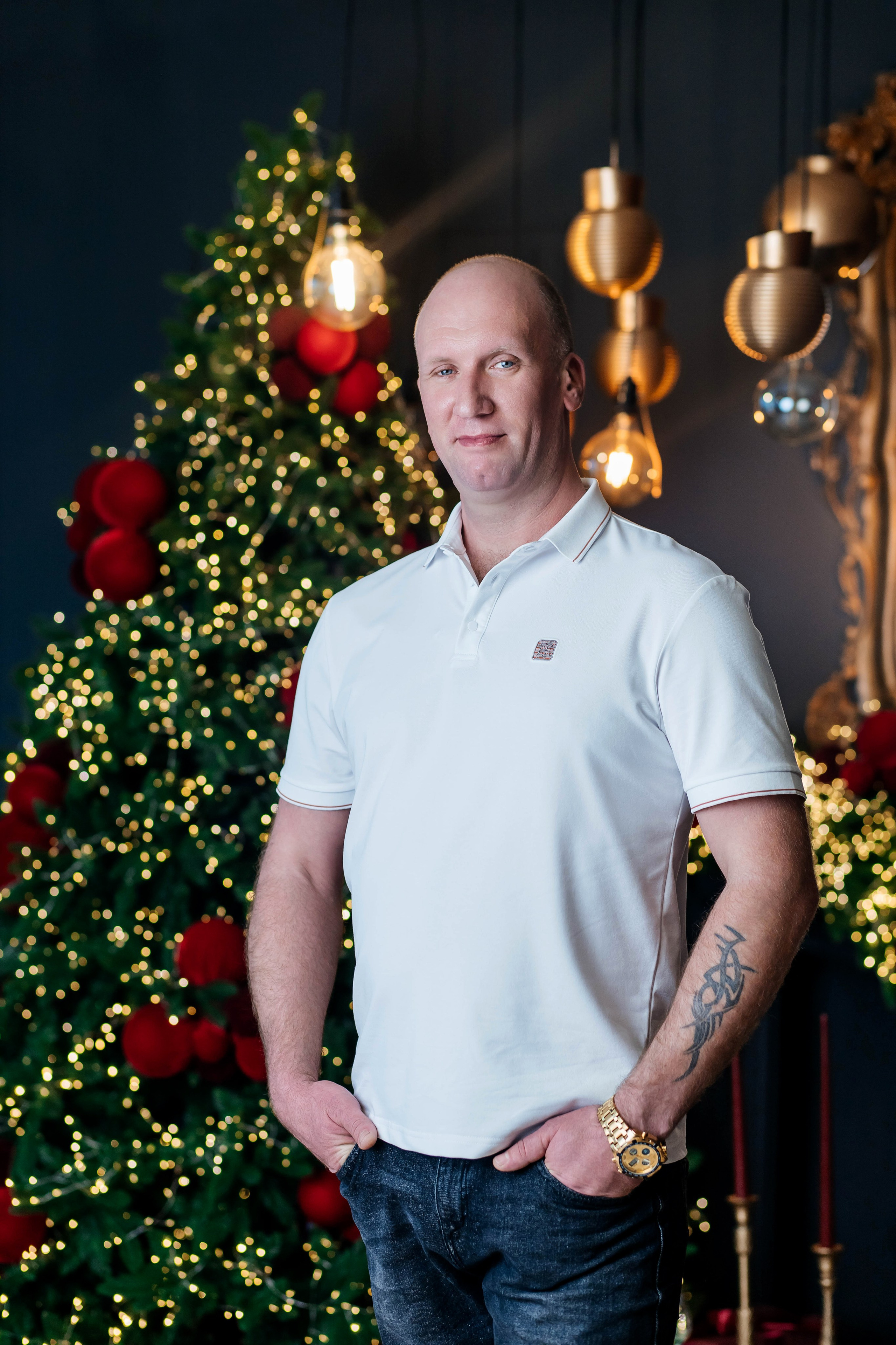 Семейная фотосессия Валентина НГ 2026. Женский фотограф в Оренбурге Ирина Заводчикова