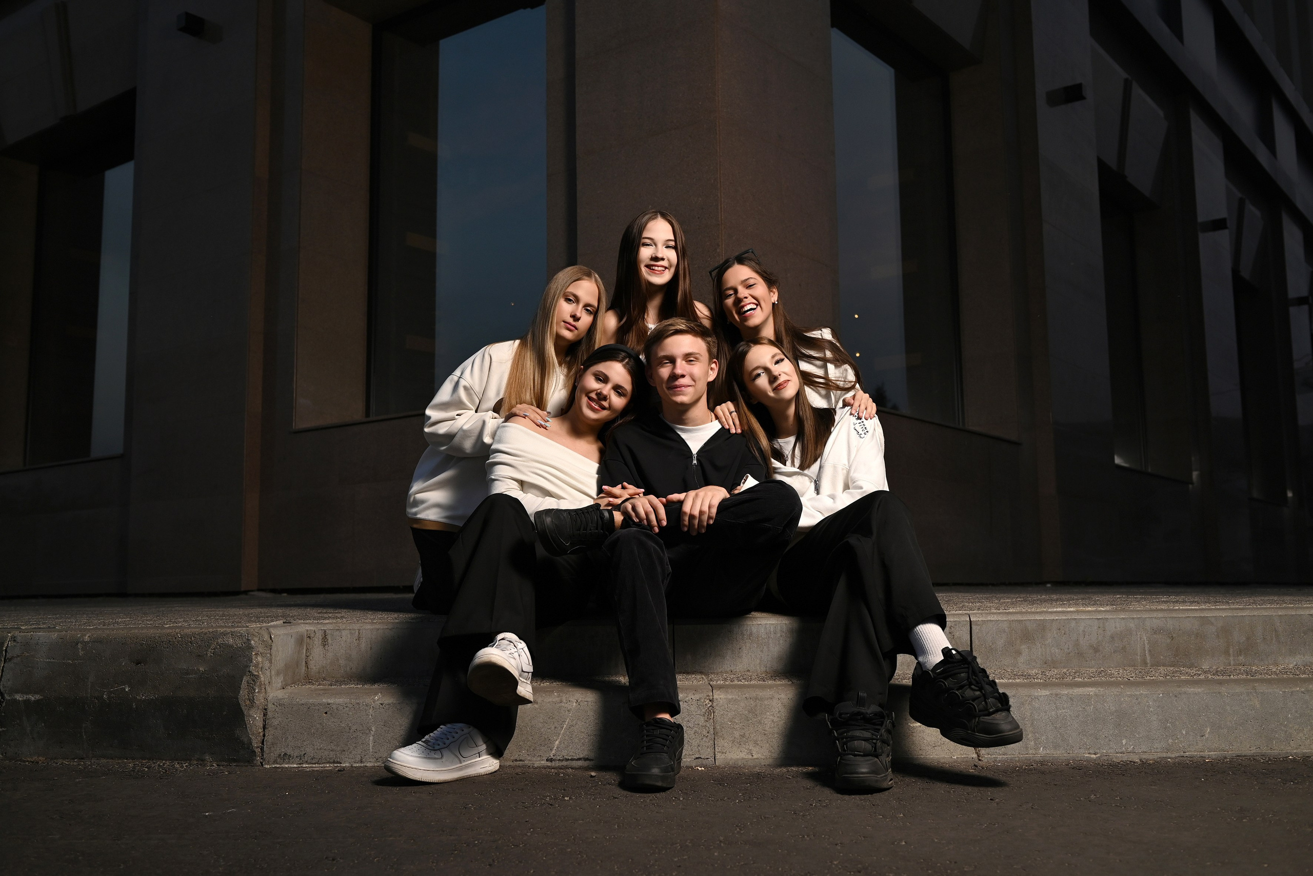 Выпускные альбомы Брянск. Фотостудия выпускных альбомов