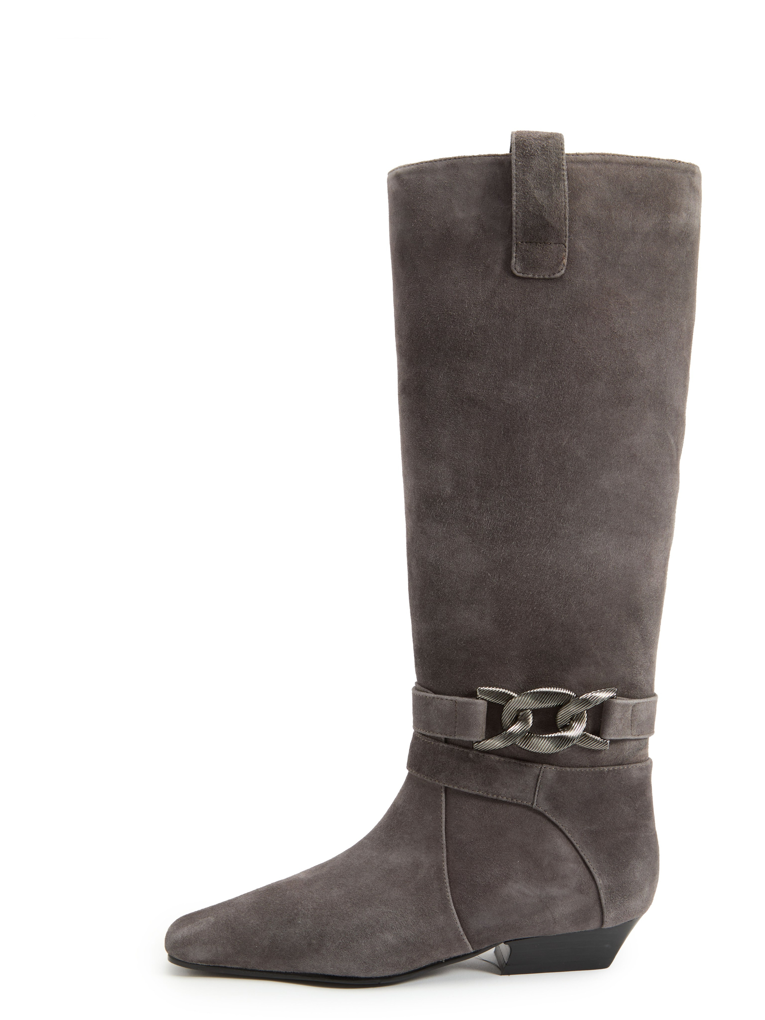 Каталожная фотография обуви. Фотограф в Москве Егор Гончаров