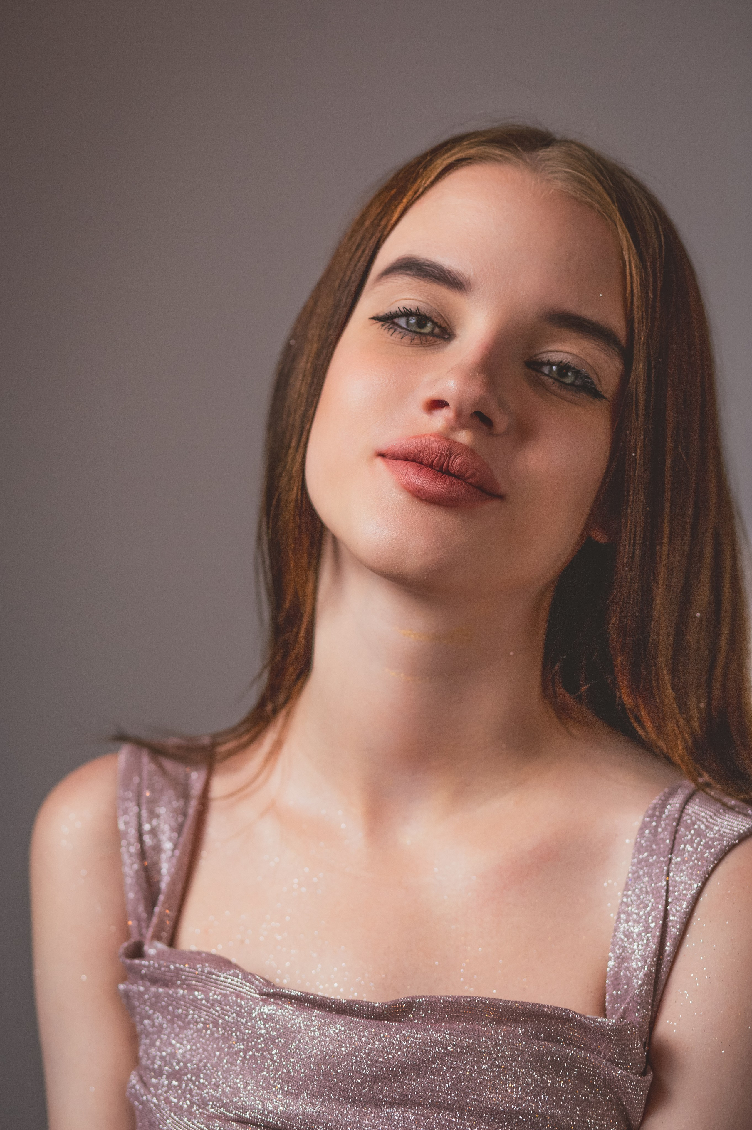 Любовь 18, первая фотосессия подарок от брата. Вера Соколова фотограф Воронеж