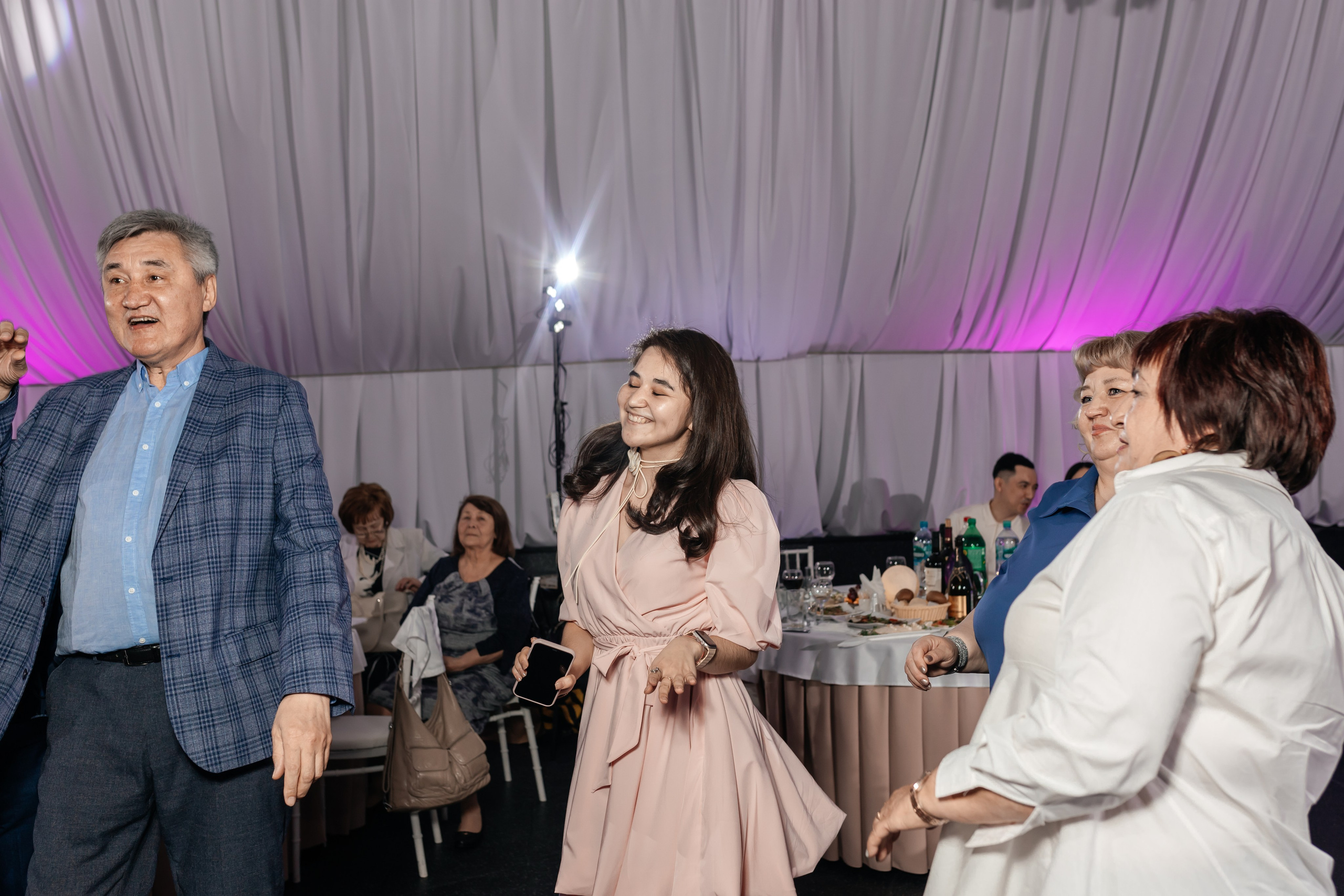 Свадьба Михаила и Эльвиры. Банкет. Марина Шаймухаметова. Фотограф в Уфе