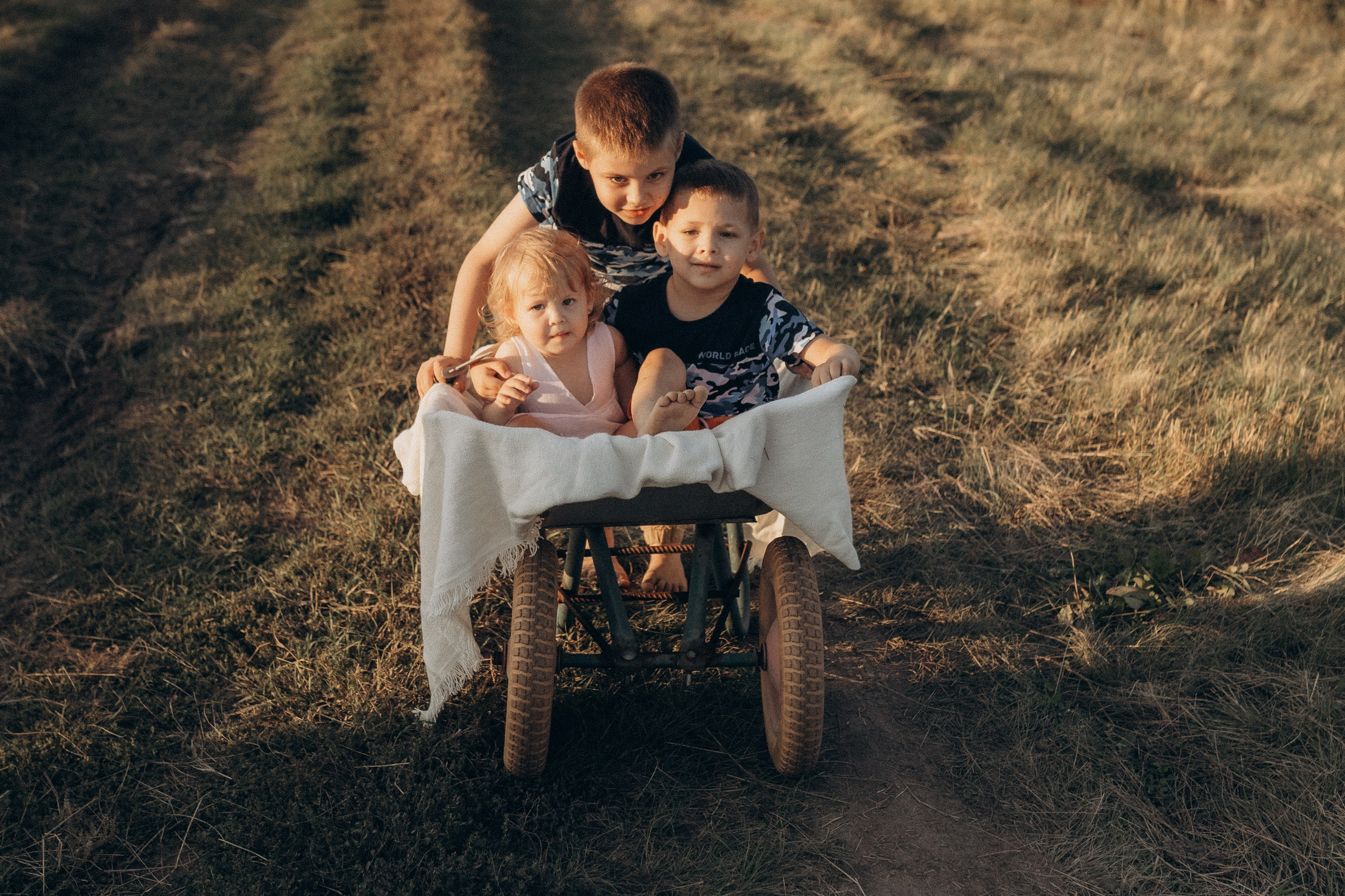 Ольга и ее большая семья. Семейный фотограф lifestyle в Новосибирске Елена Шпилевая