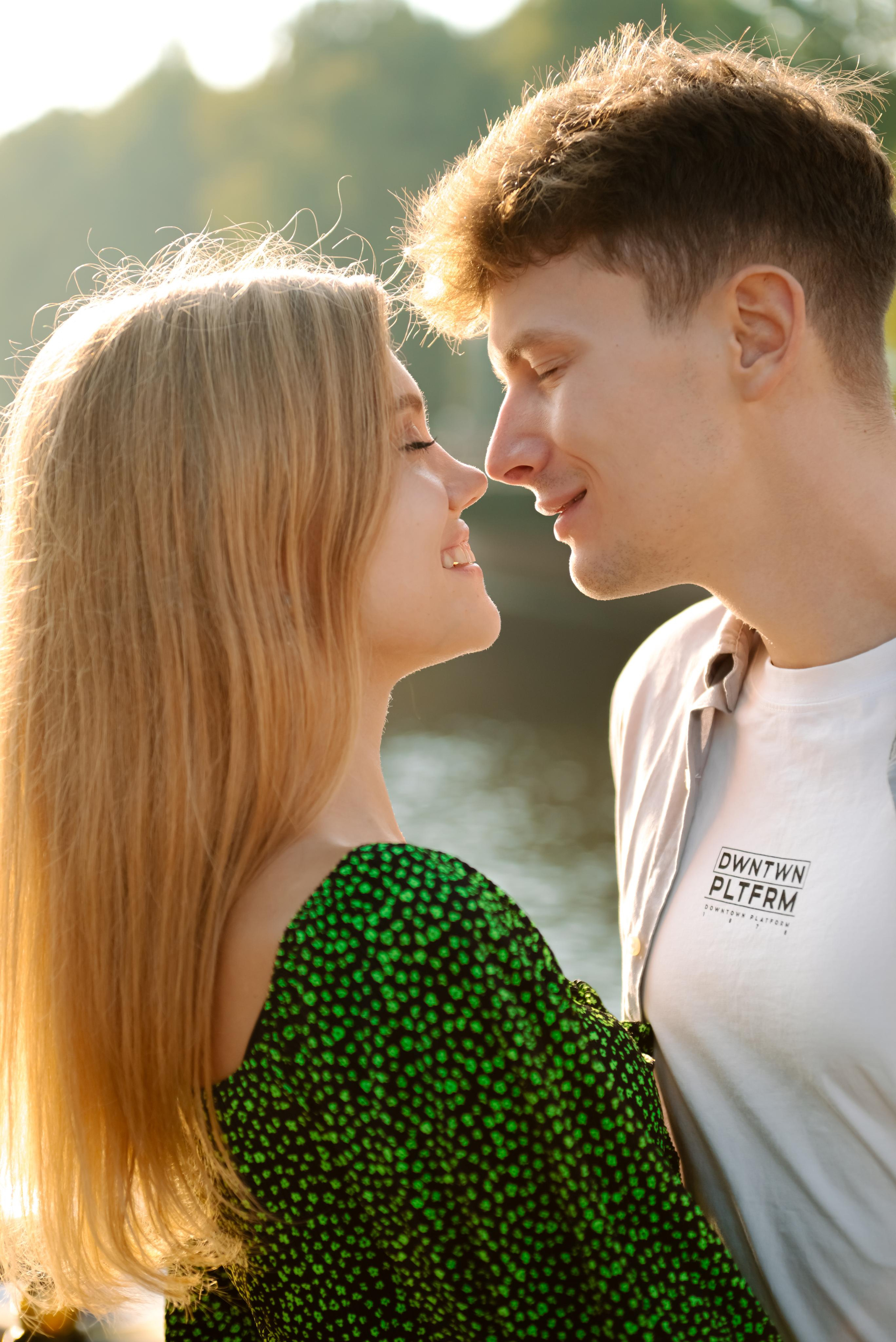 Даша и Даня. Питер утром. Свадебный и сеейный фотограф в Санкт-Петербурге Елена Худякова