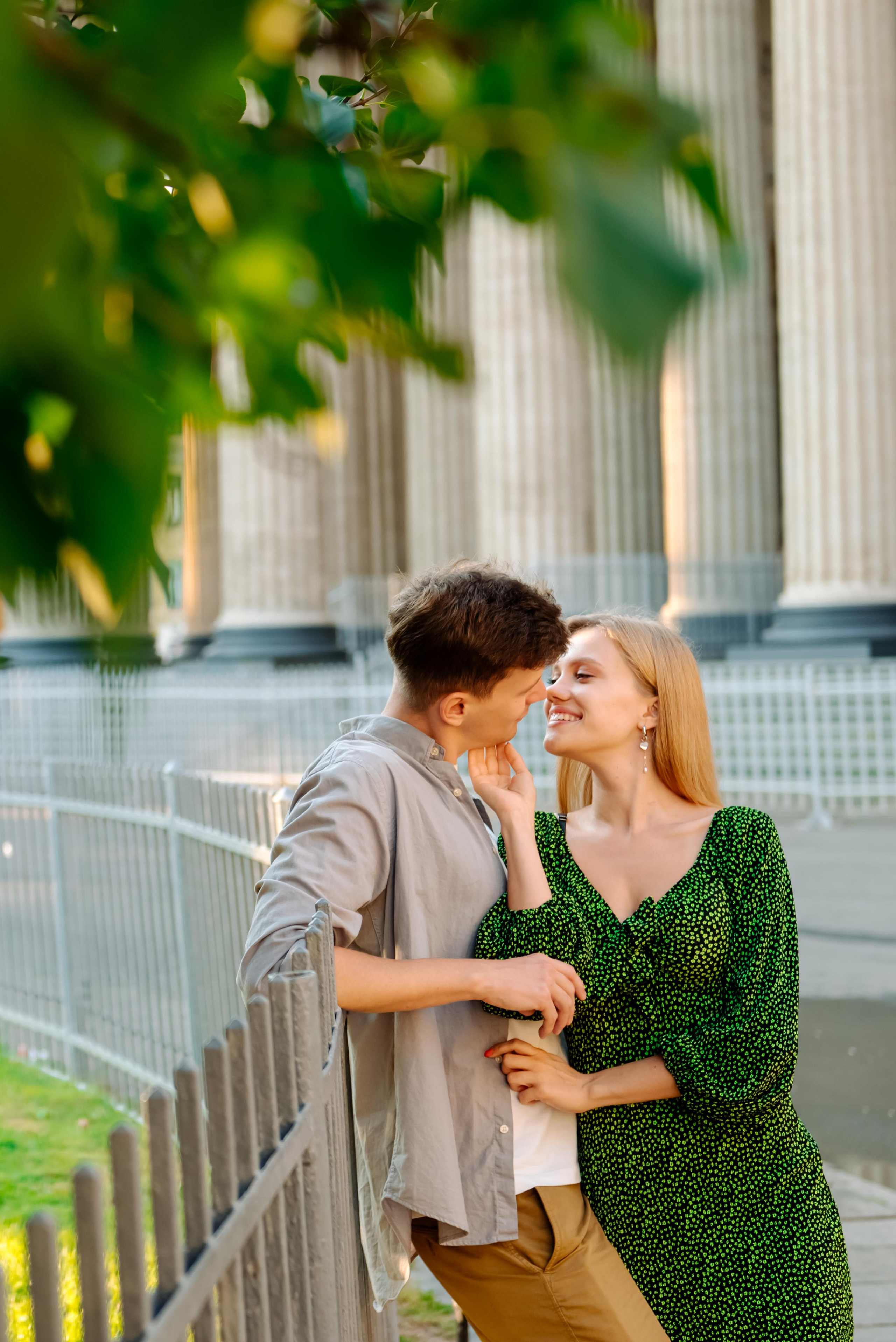 Даша и Даня. Питер утром. Свадебный и сеейный фотограф в Санкт-Петербурге Елена Худякова