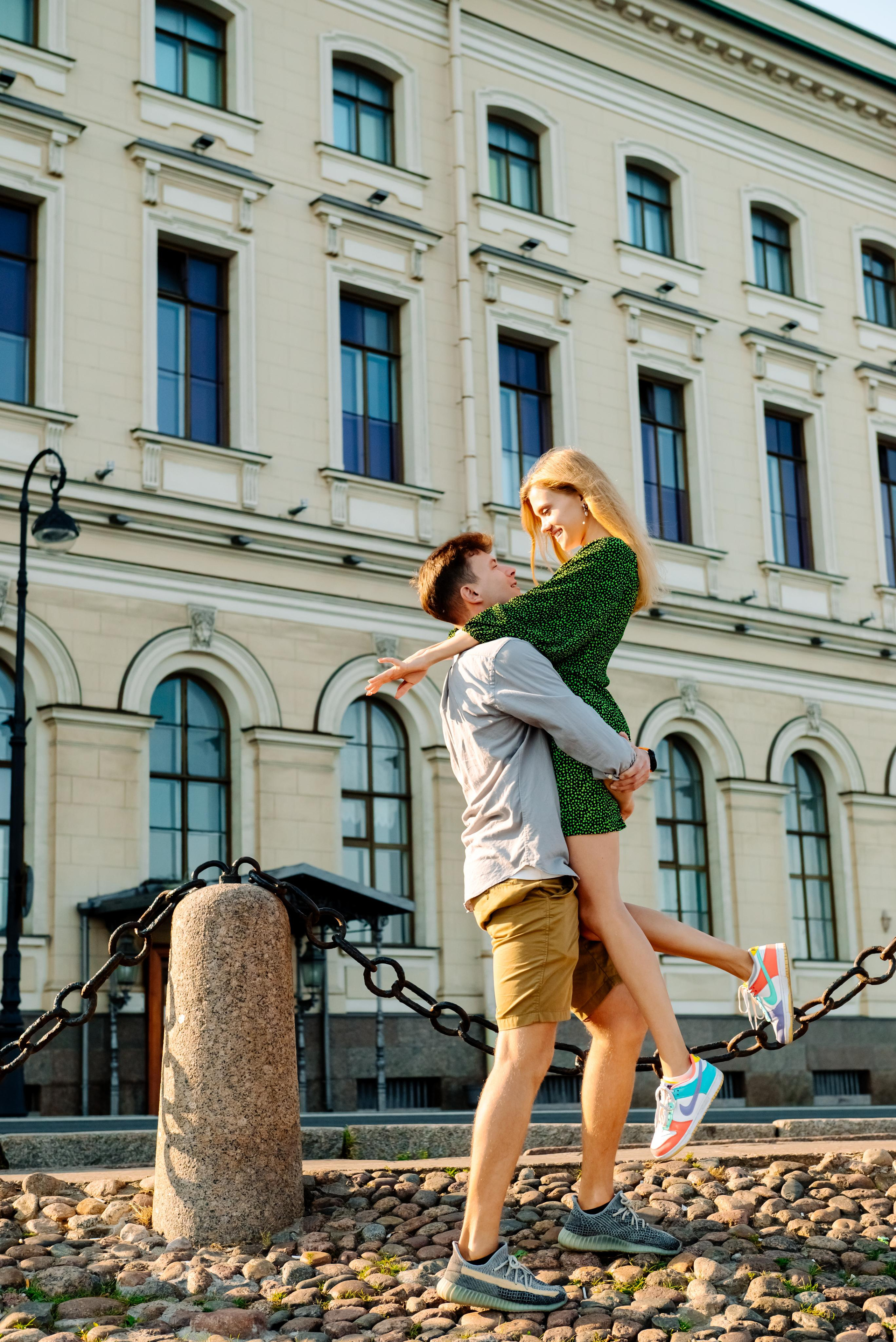 Даша и Даня. Питер утром. Свадебный и сеейный фотограф в Санкт-Петербурге Елена Худякова