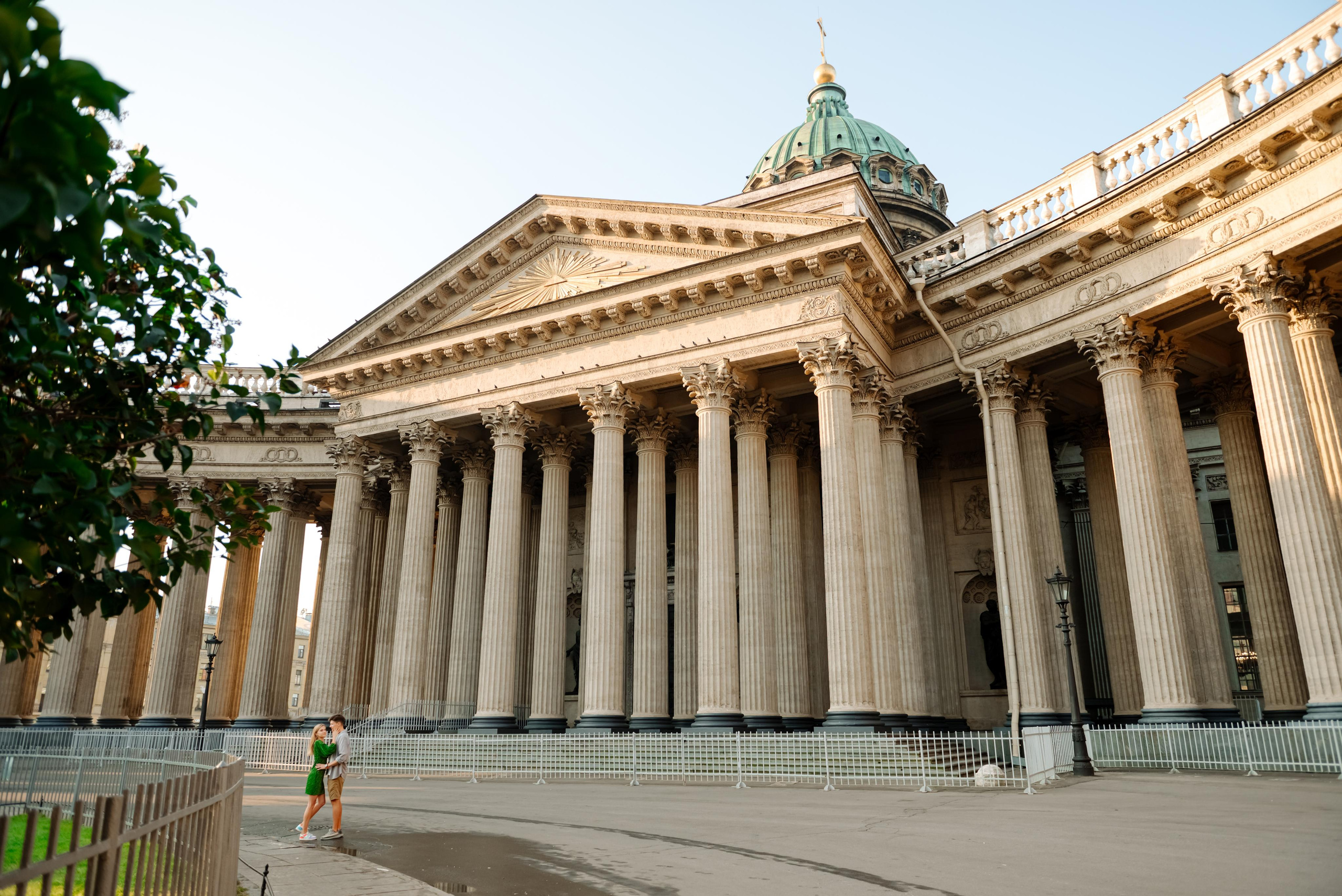 Даша и Даня. Питер утром. Свадебный и сеейный фотограф в Санкт-Петербурге Елена Худякова