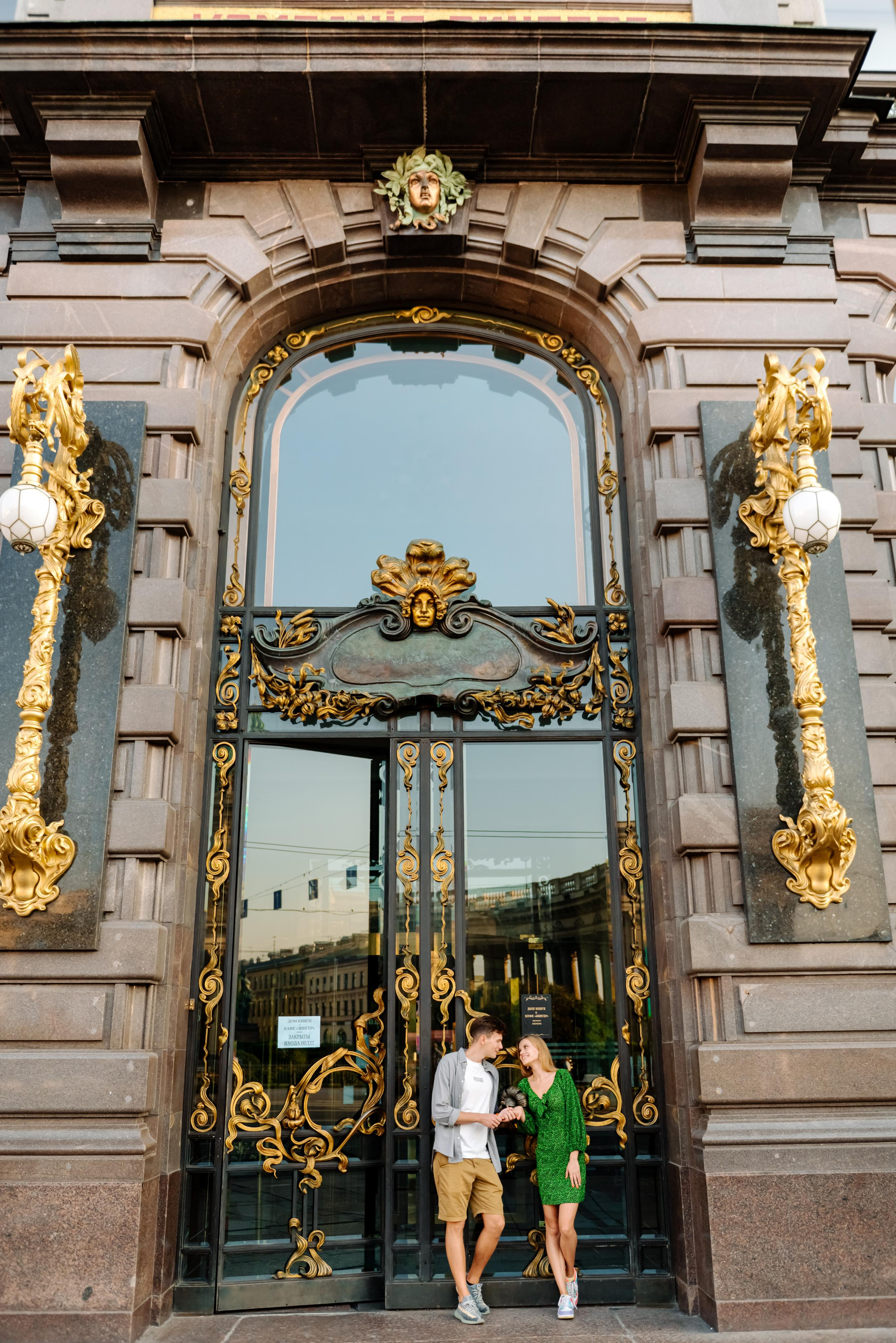 Даша и Даня. Питер утром. Свадебный и сеейный фотограф в Санкт-Петербурге Елена Худякова