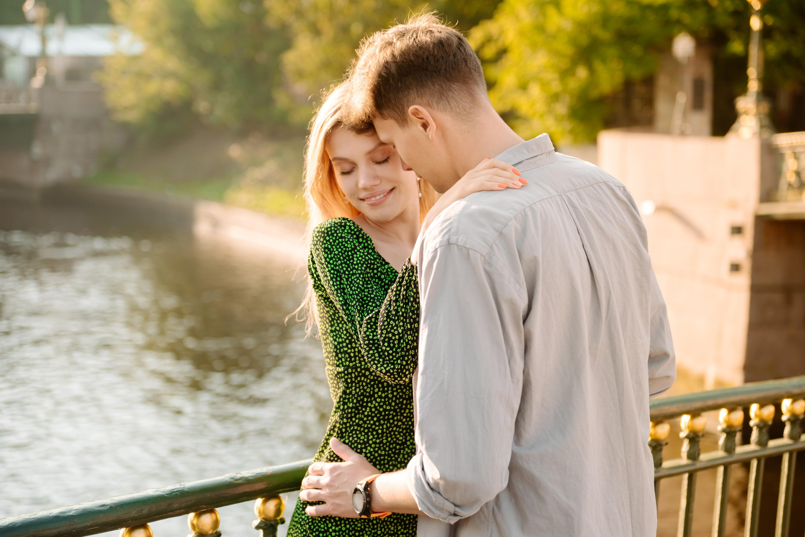 Даша и Даня. Питер утром. Свадебный и сеейный фотограф в Санкт-Петербурге Елена Худякова