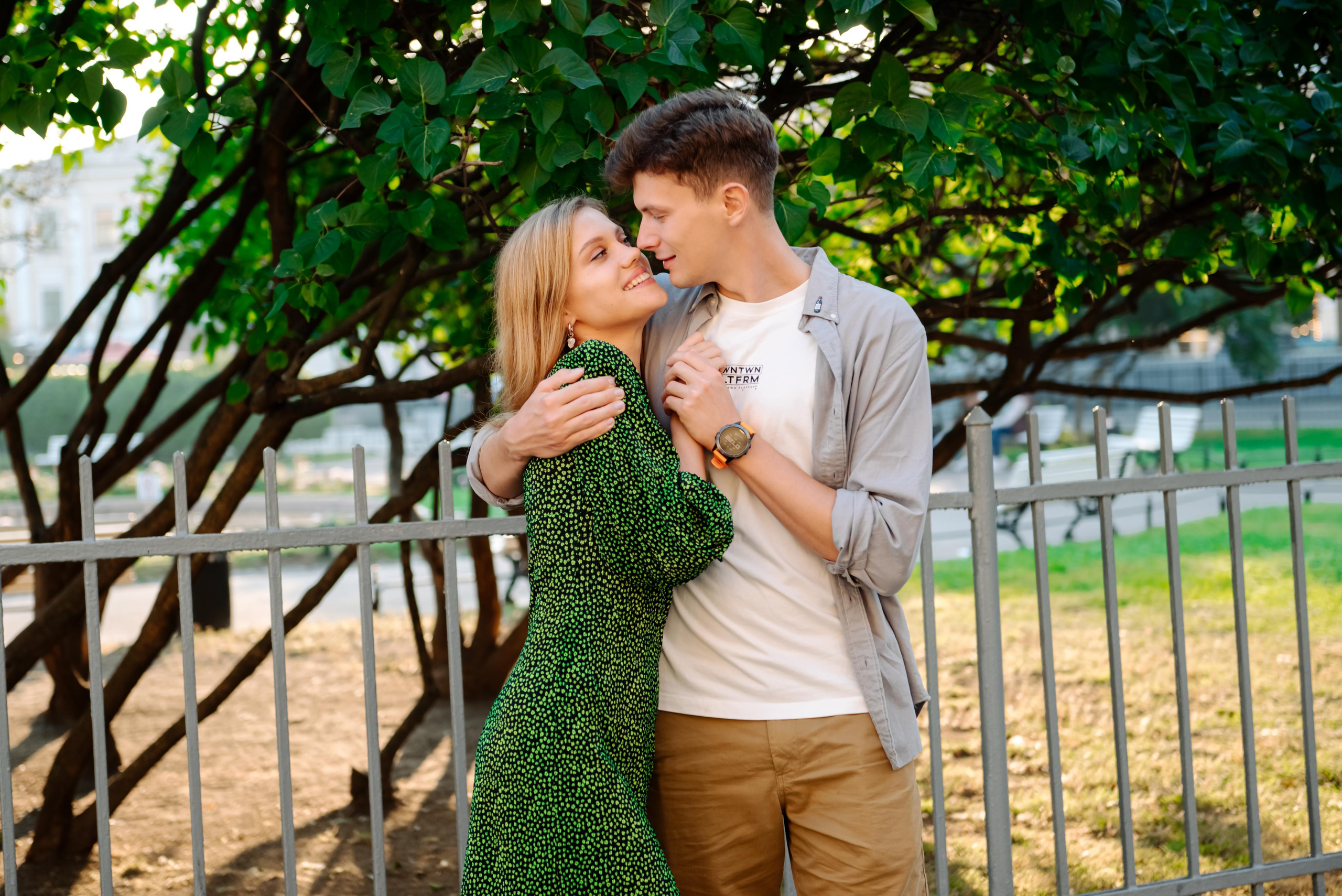 Даша и Даня. Питер утром. Свадебный и сеейный фотограф в Санкт-Петербурге Елена Худякова