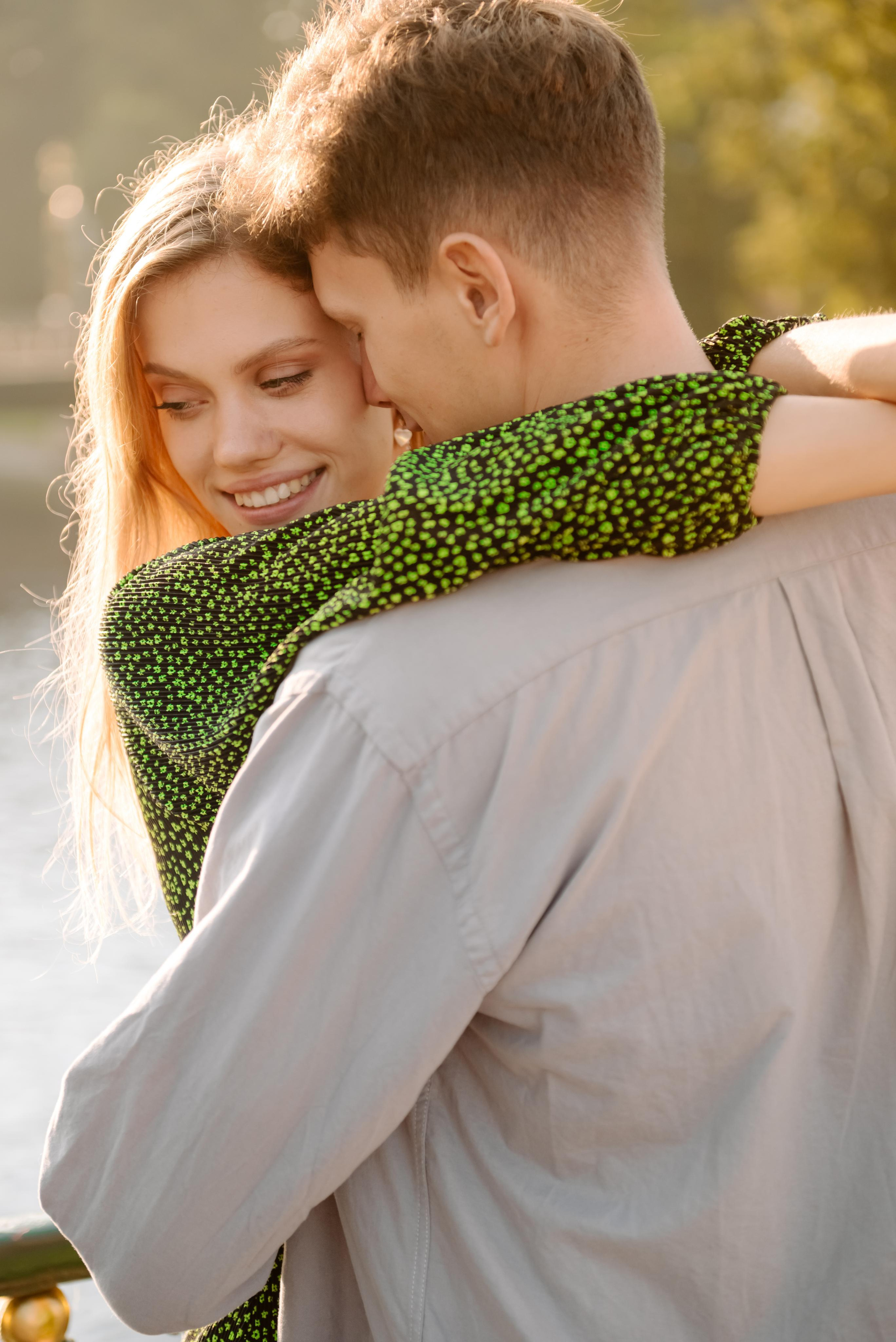 Даша и Даня. Питер утром. Свадебный и сеейный фотограф в Санкт-Петербурге Елена Худякова