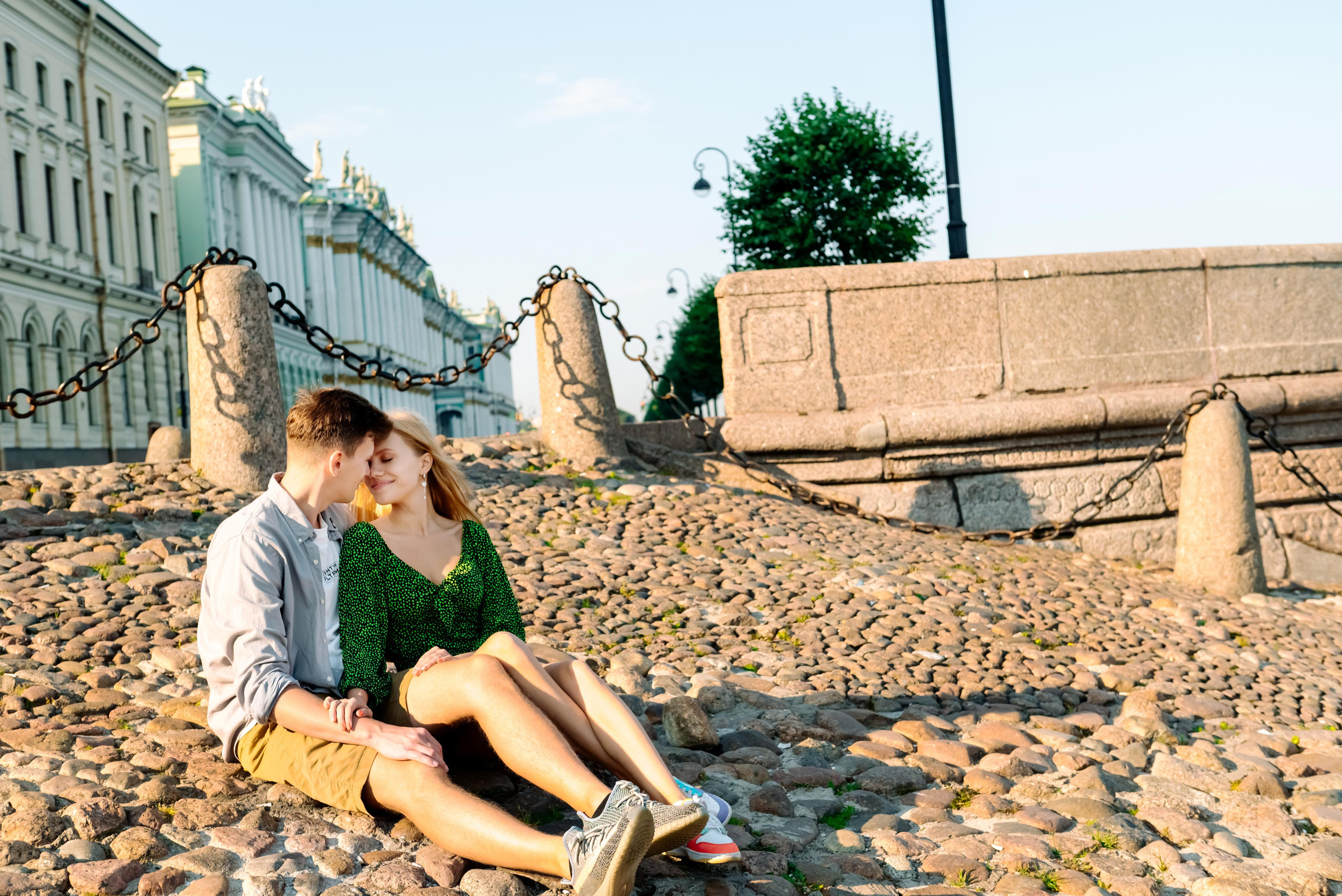 Даша и Даня. Питер утром. Свадебный и сеейный фотограф в Санкт-Петербурге Елена Худякова