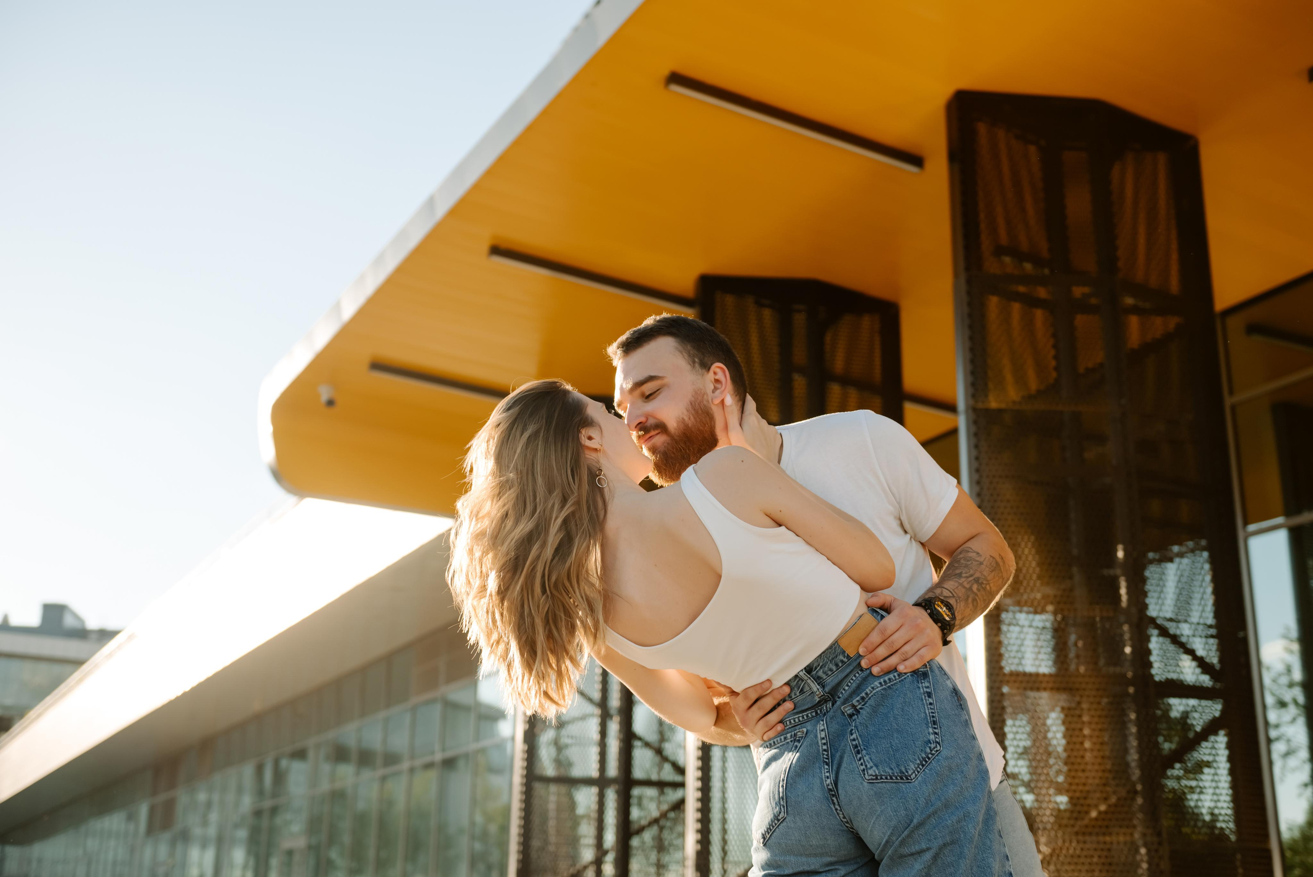 Прогулка по берегу. Свадебный и сеейный фотограф в Санкт-Петербурге Елена Худякова