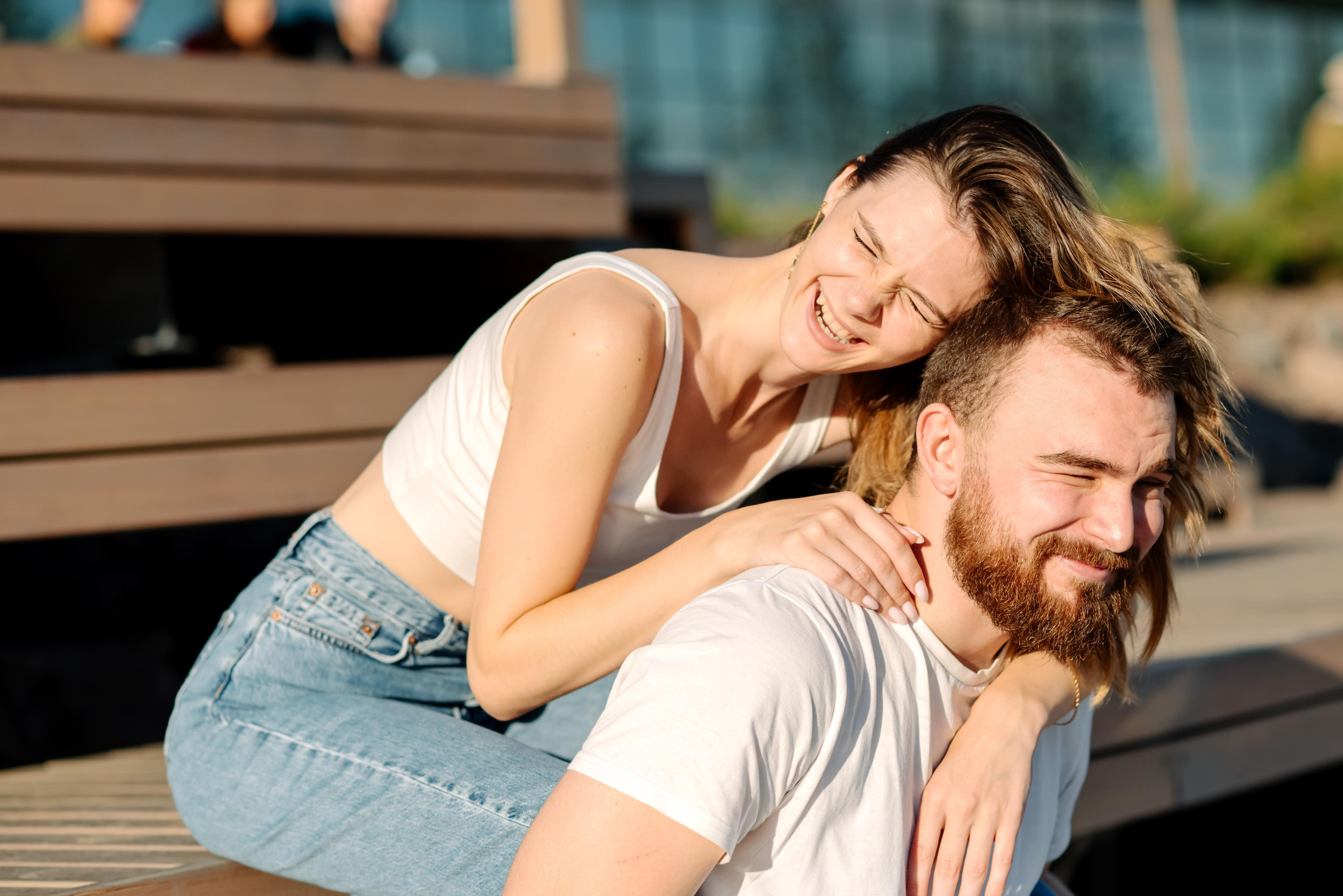 Прогулка по берегу. Свадебный и сеейный фотограф в Санкт-Петербурге Елена Худякова