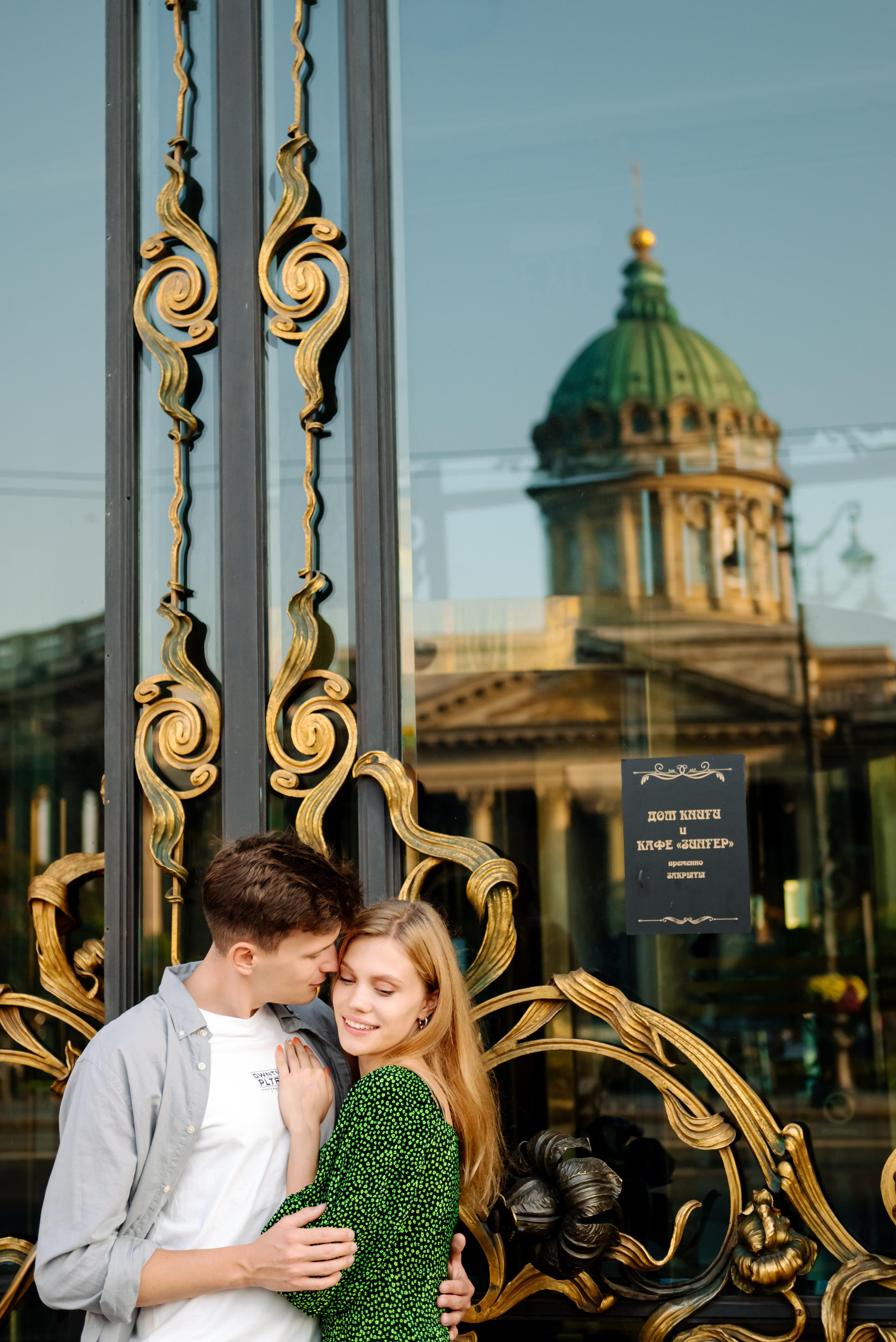 Даша и Даня. Питер утром. Свадебный и сеейный фотограф в Санкт-Петербурге Елена Худякова
