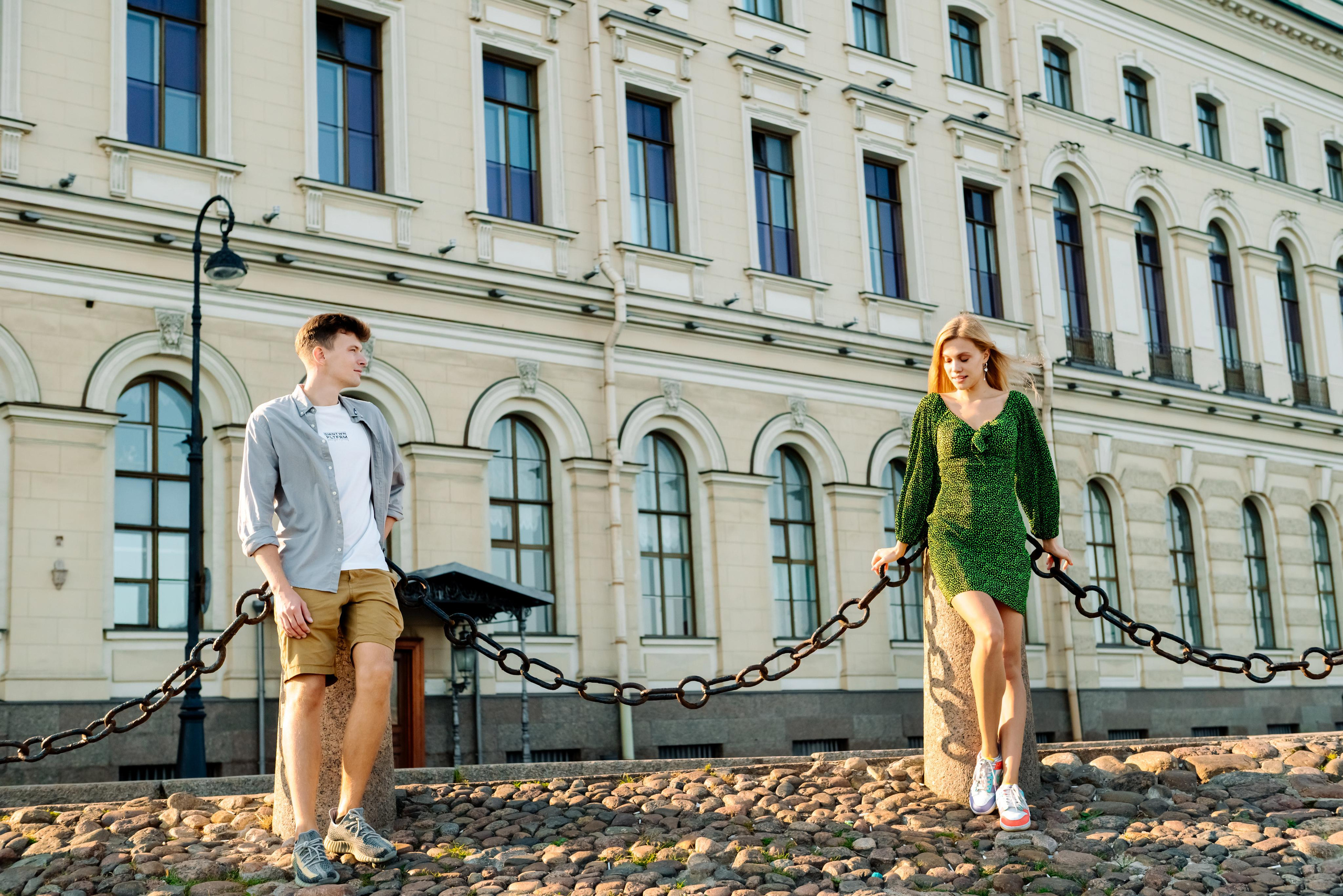 Даша и Даня. Питер утром. Свадебный и сеейный фотограф в Санкт-Петербурге Елена Худякова