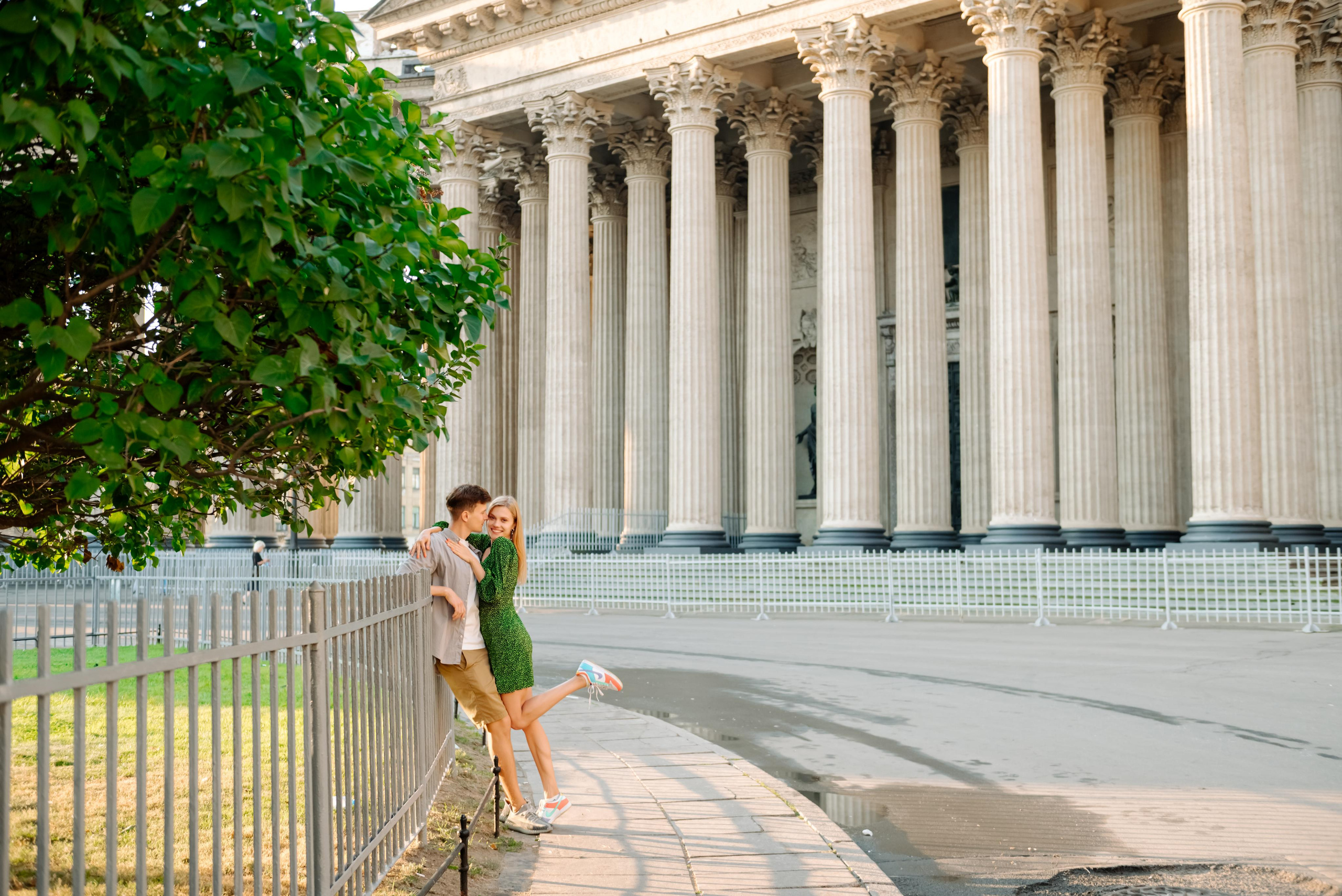 Даша и Даня. Питер утром. Свадебный и сеейный фотограф в Санкт-Петербурге Елена Худякова