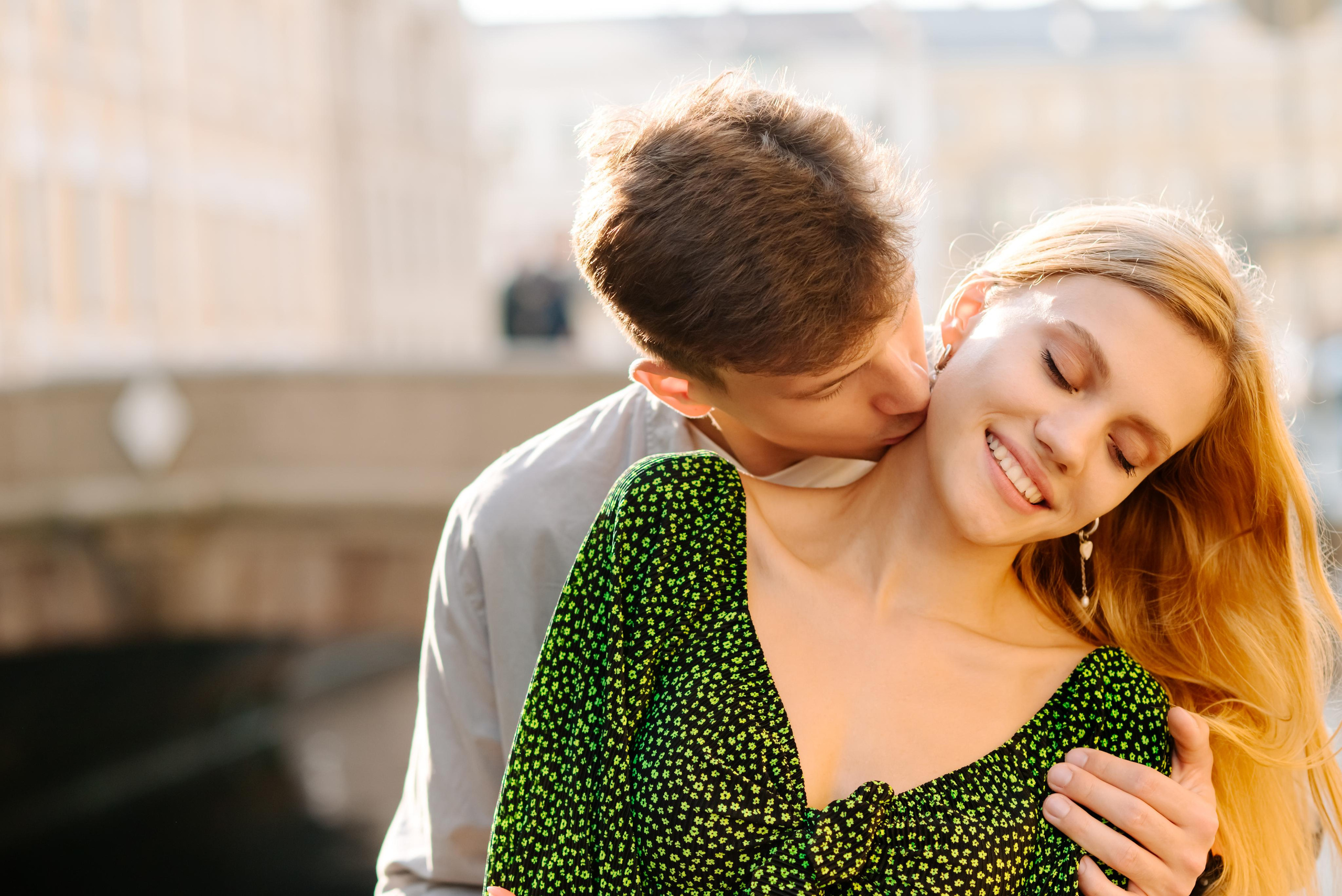 Даша и Даня. Питер утром. Свадебный и сеейный фотограф в Санкт-Петербурге Елена Худякова