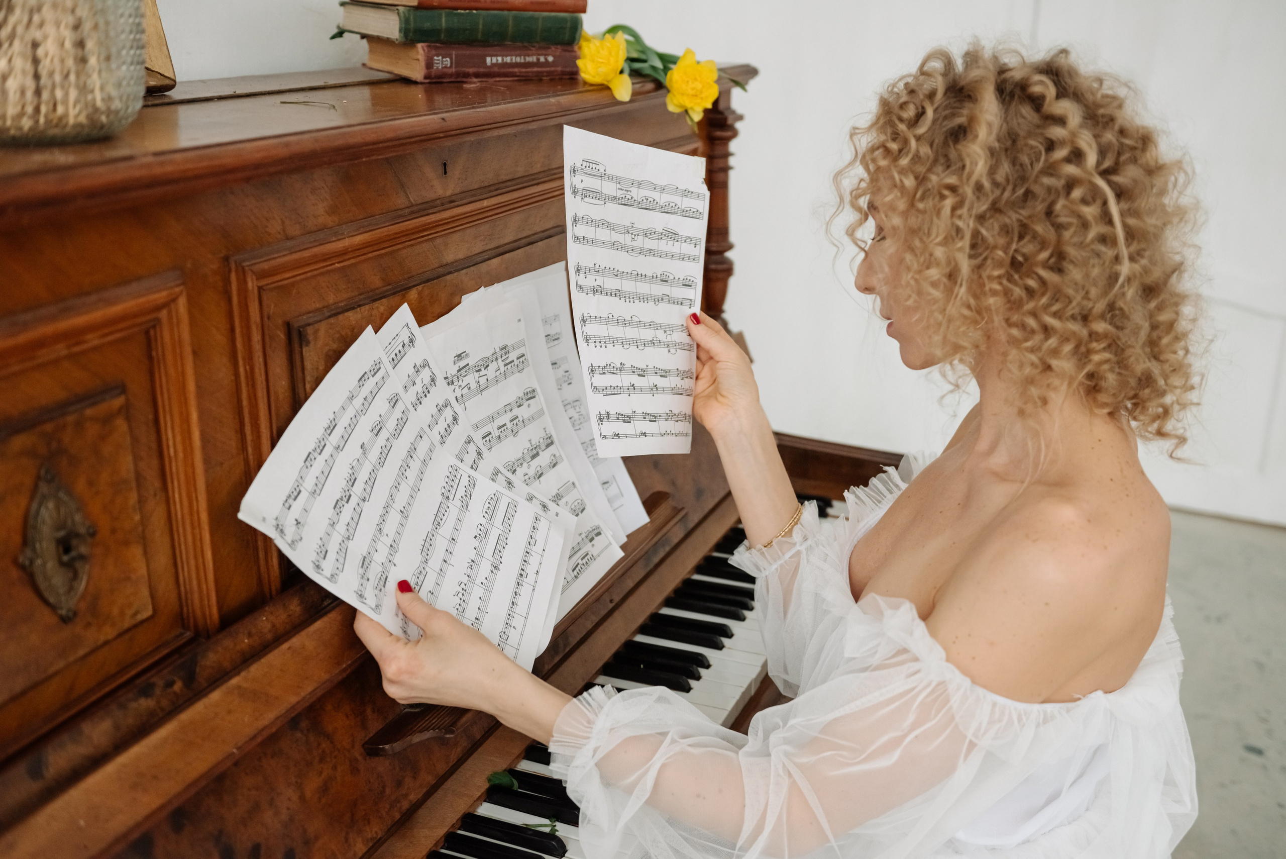 Индивидуальная. Цветочное настроение. Свадебный и сеейный фотограф в Санкт-Петербурге Елена Худякова