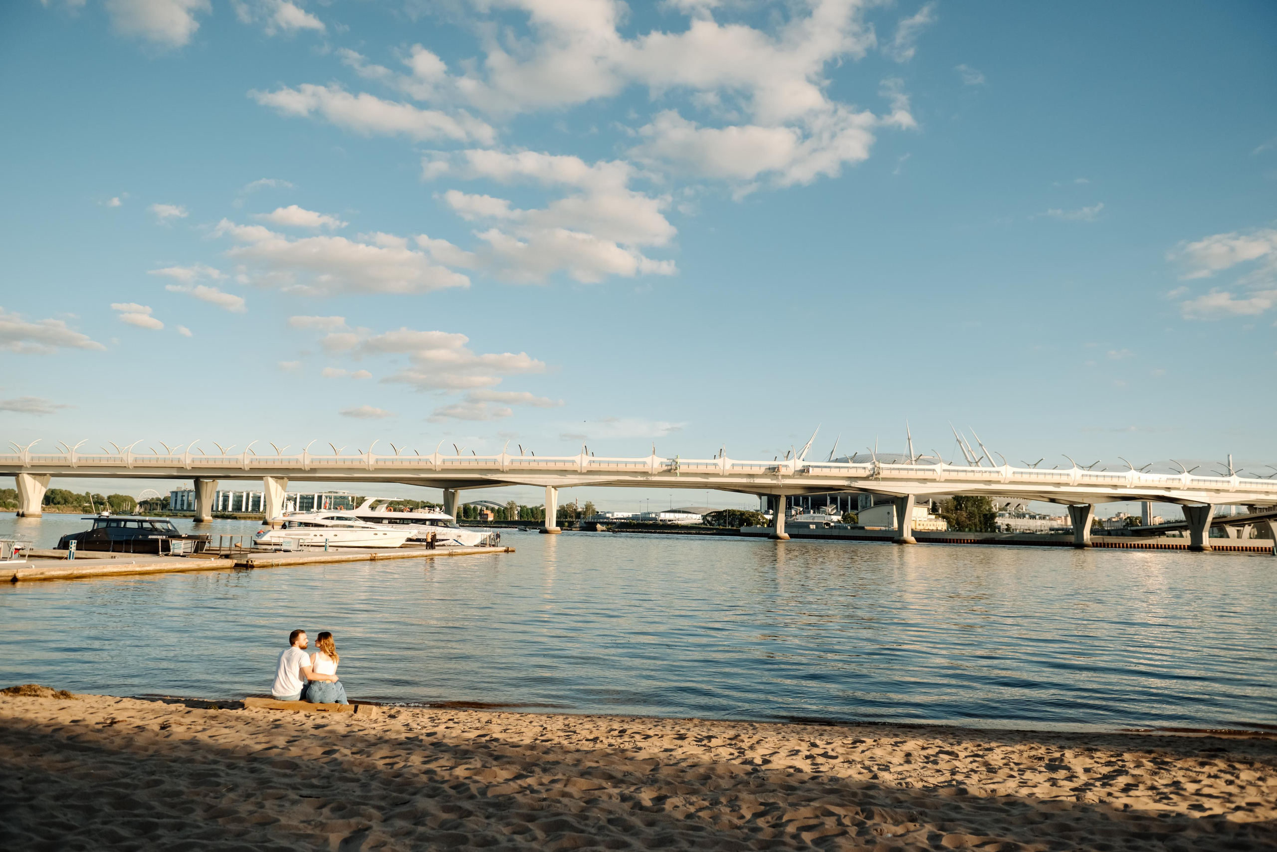 Прогулка по берегу. Свадебный и сеейный фотограф в Санкт-Петербурге Елена Худякова