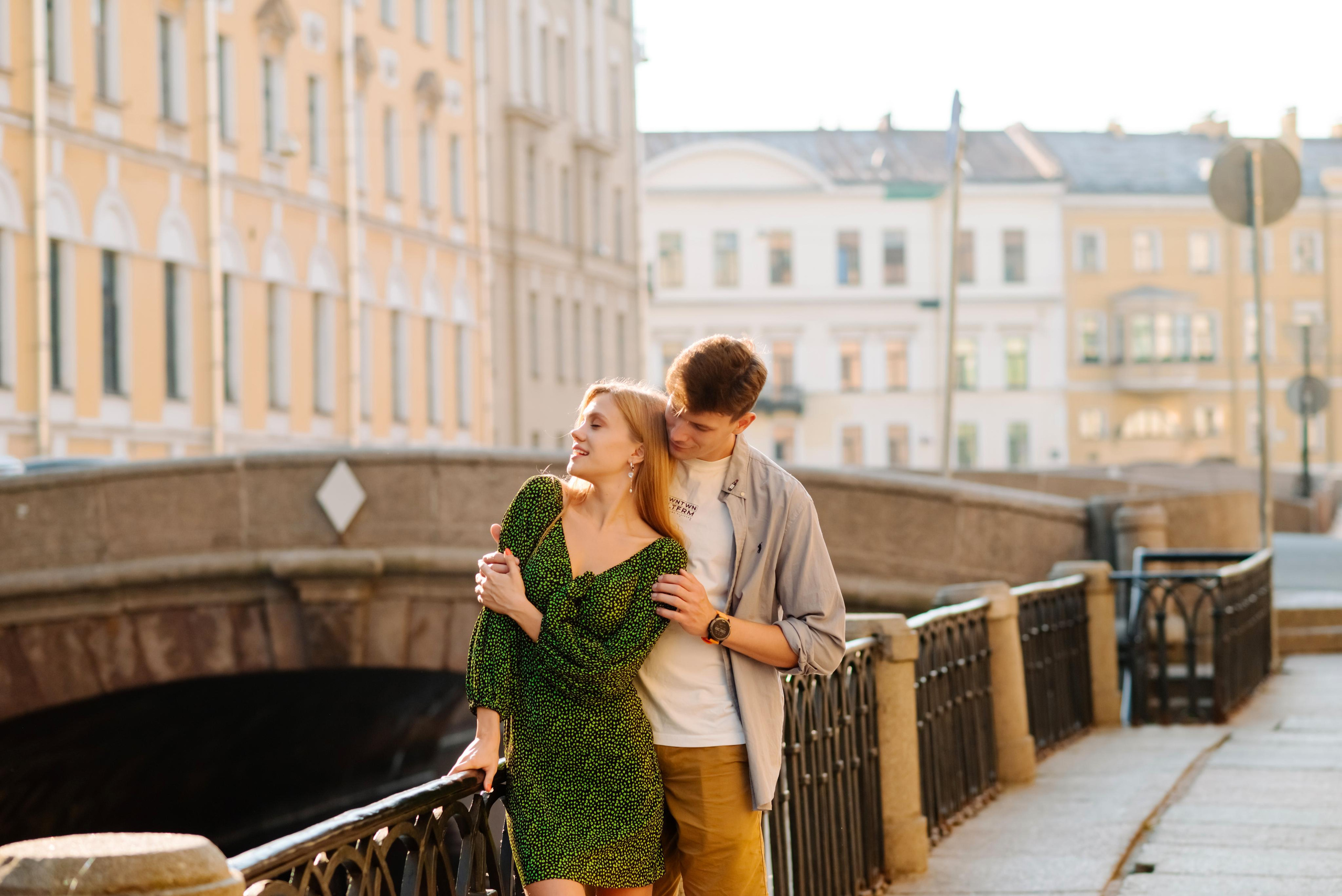 Даша и Даня. Питер утром. Свадебный и сеейный фотограф в Санкт-Петербурге Елена Худякова