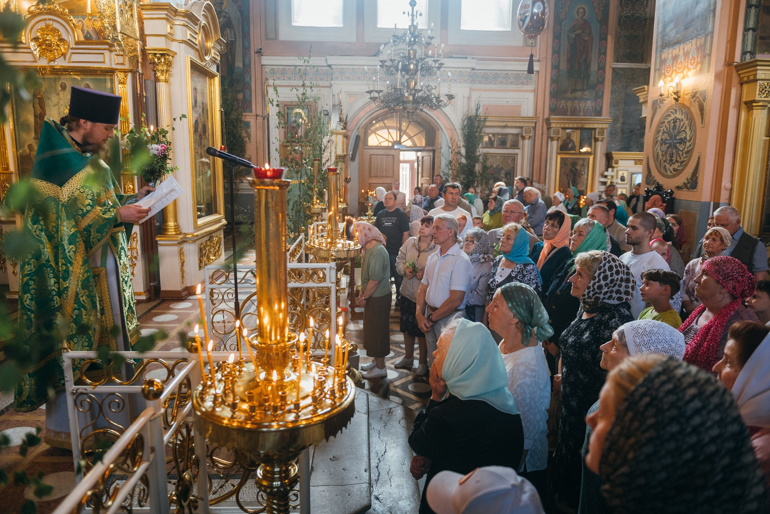Литургия в праздник Святой Троицы в Преображенском Соборе г. Иваново. Семейный фотограф на крещение, венчание в Иваново Галина Скурихина