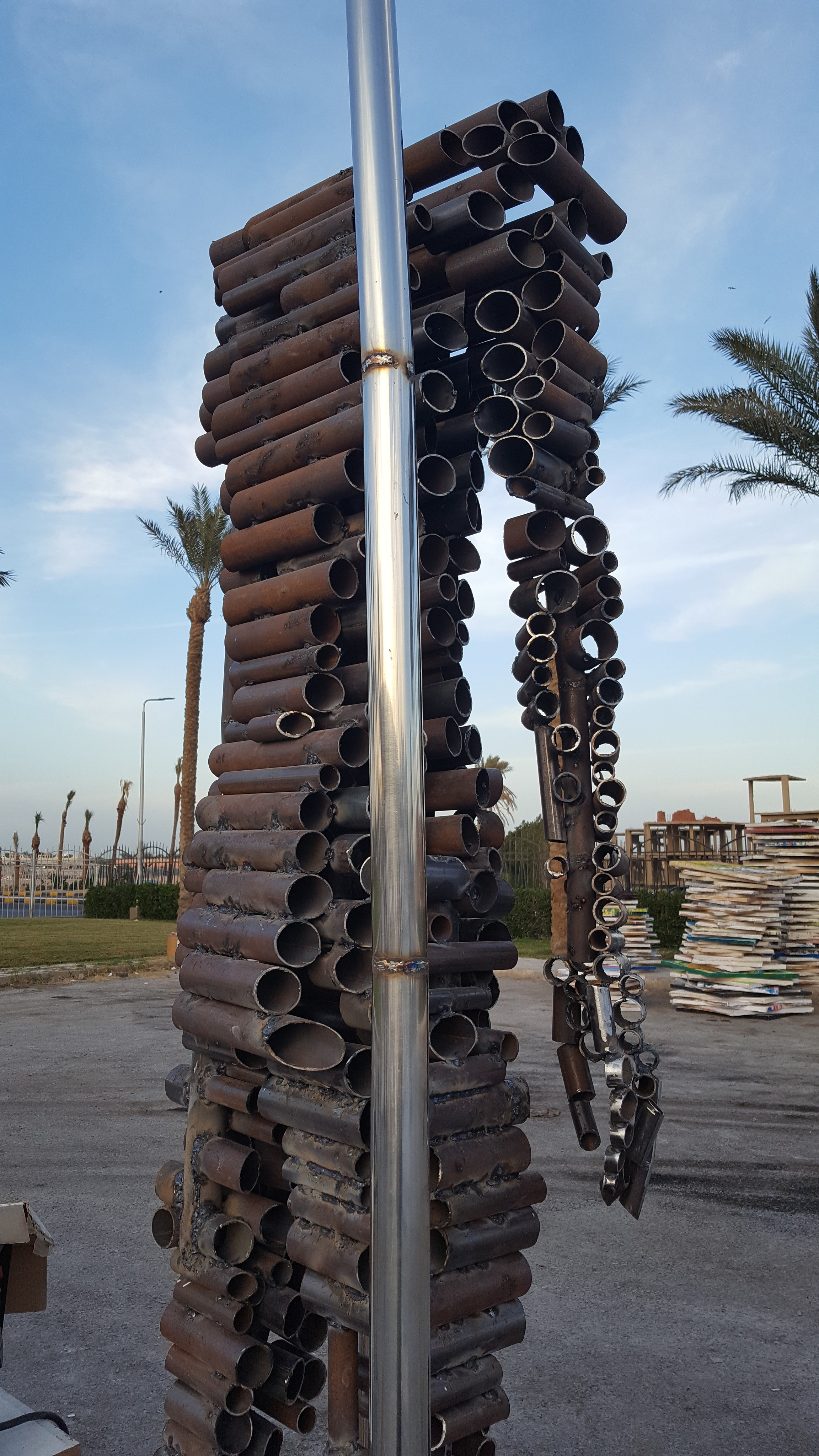 Человек дерево / Египет/ Хургада / 2018. Художник — скульптор Антонина Фатхуллина