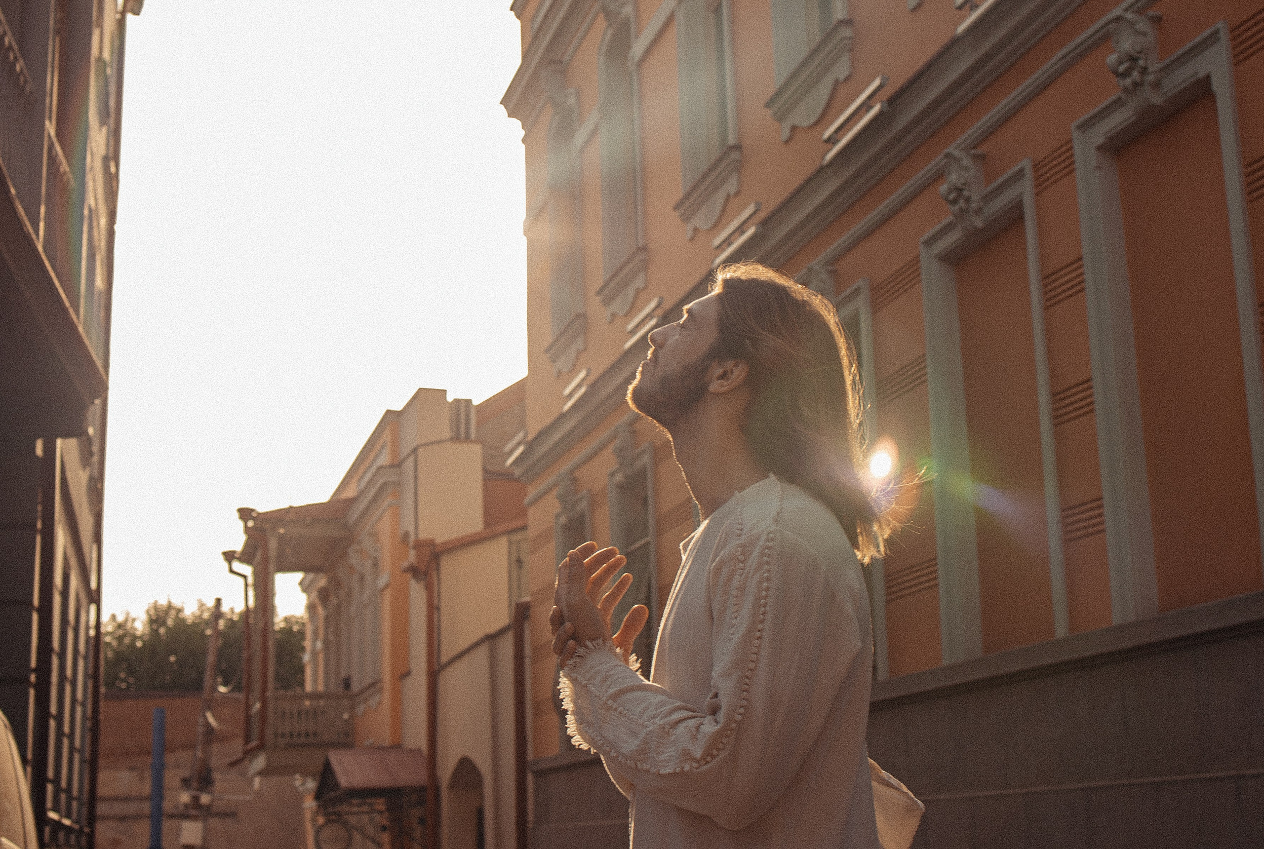 R.A.SVET / утро в Тбилиси. Фотограф Наталья Гончарова. Снимаю живые портреты в Алматы