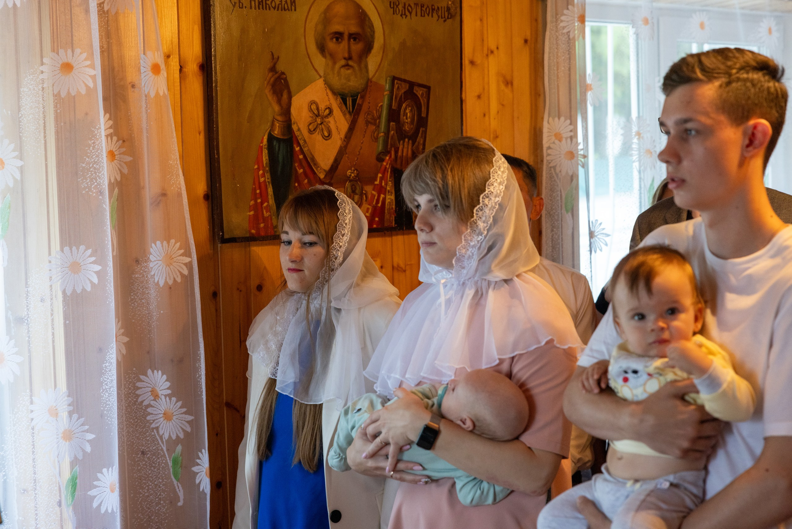 Образец репортажа крещения оригиналы, без искажений, без вспышки, светосильная оптика!. Фотограф в Туле Крупский АнДРей. Фотостудия «КАДР71» в Туле