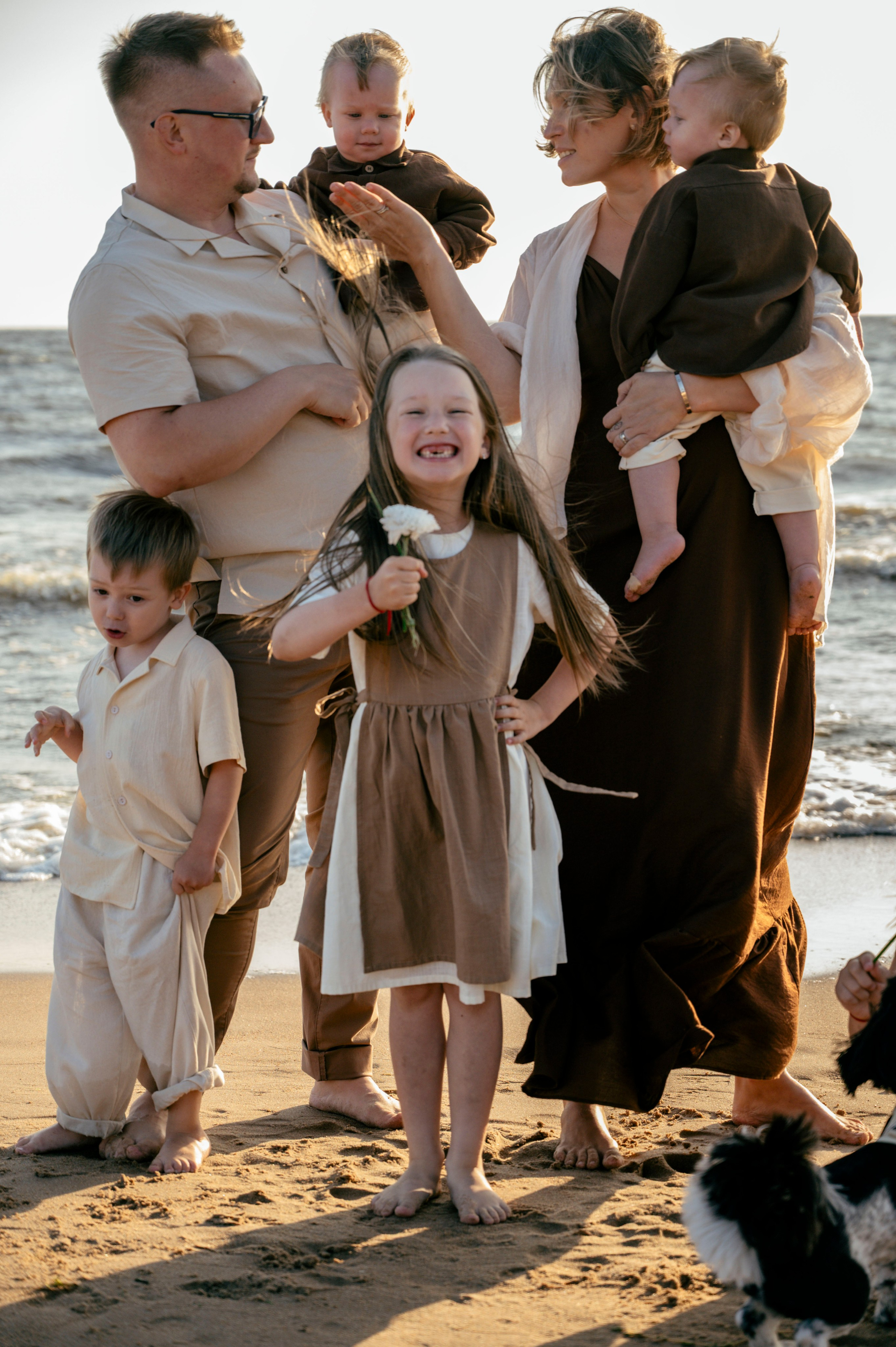 Алина. Профессиональный фотограф беременности в СПБ. Стильные фотосессии беременности в стиле минимализм и классическая фотография