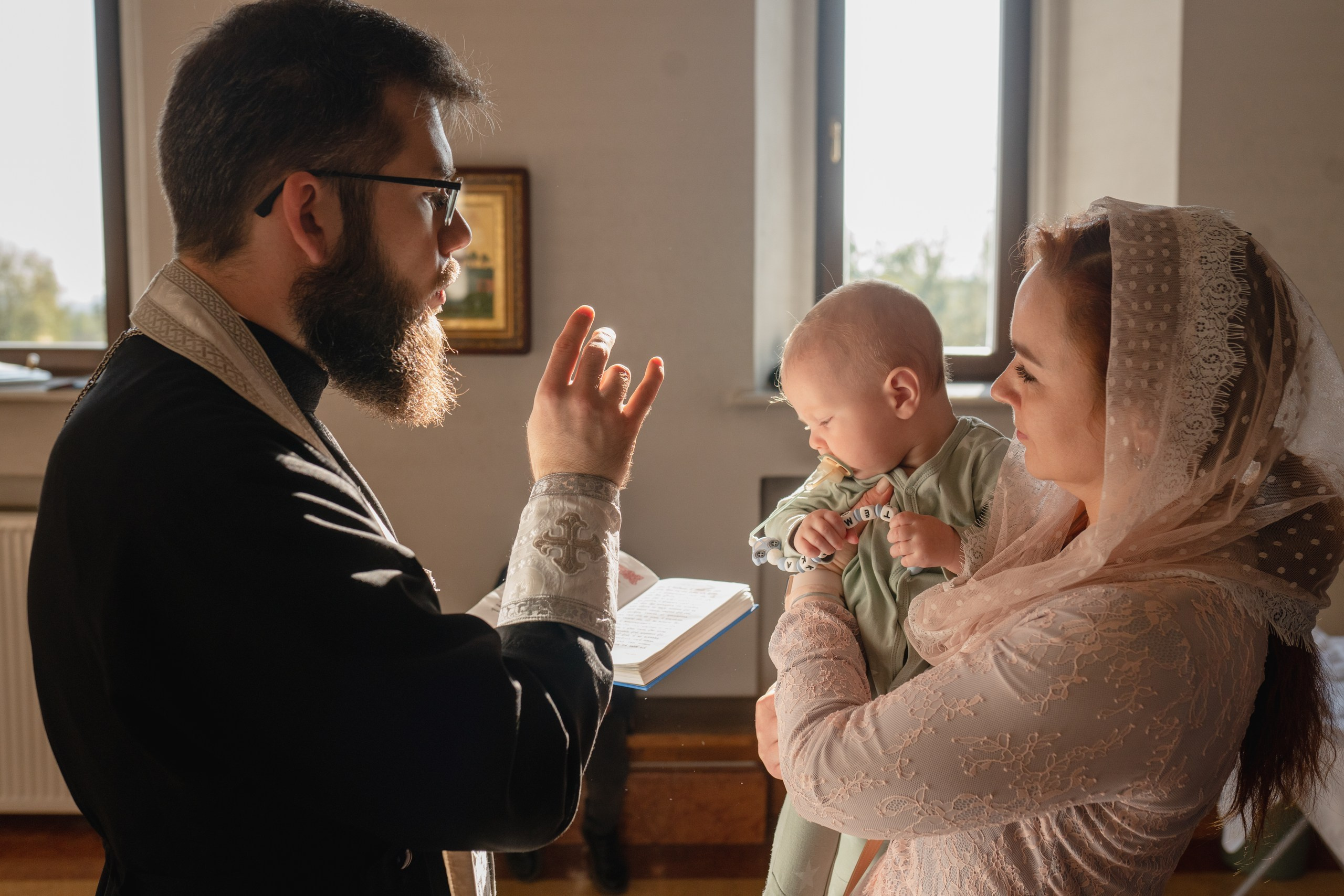 Артем. Церковь Константина и Елены. Семейный фотограф в Москве Лилия Лебедева