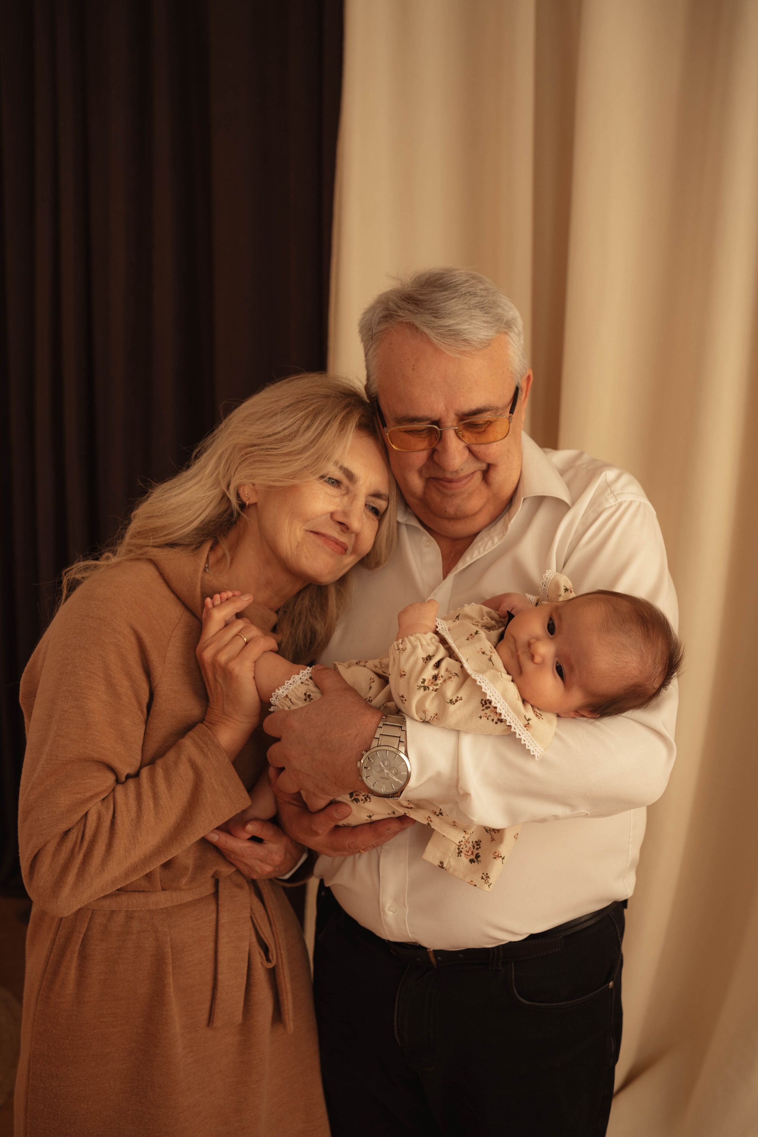 Аврора и ее семья. Фотограф в Новосибирске Диана Ильиных