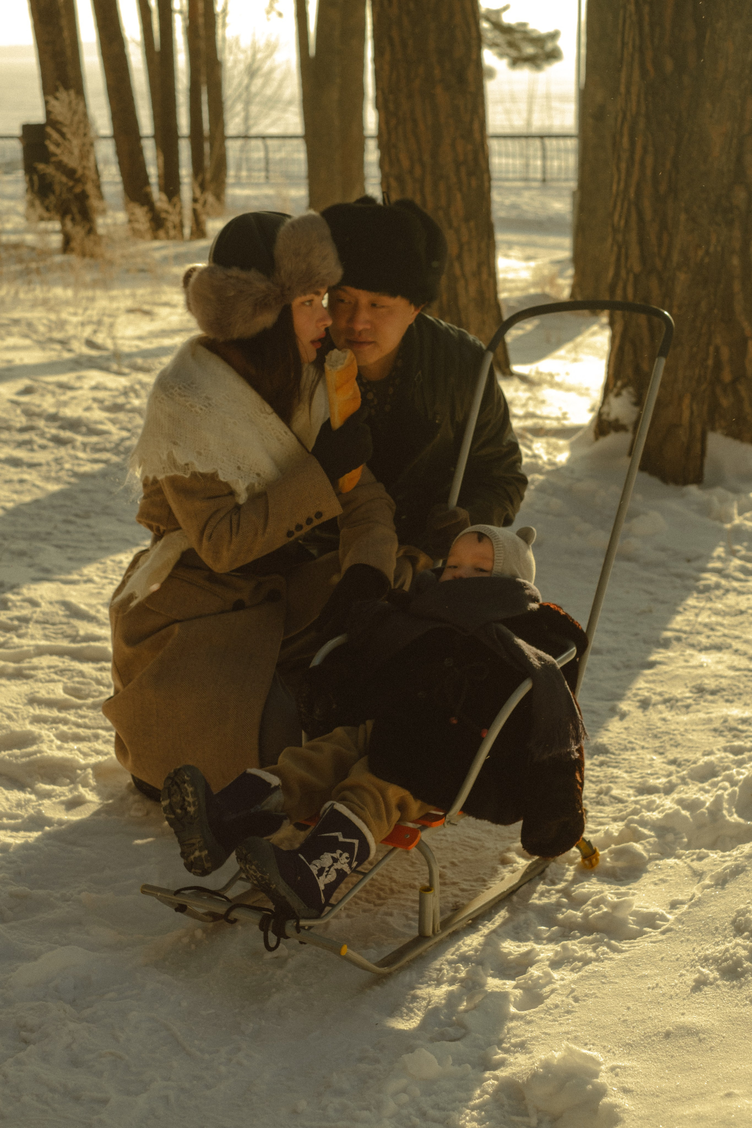 Ксюша, Том и Кирин | в стиле СССР. Фотограф в Новосибирске Диана Ильиных