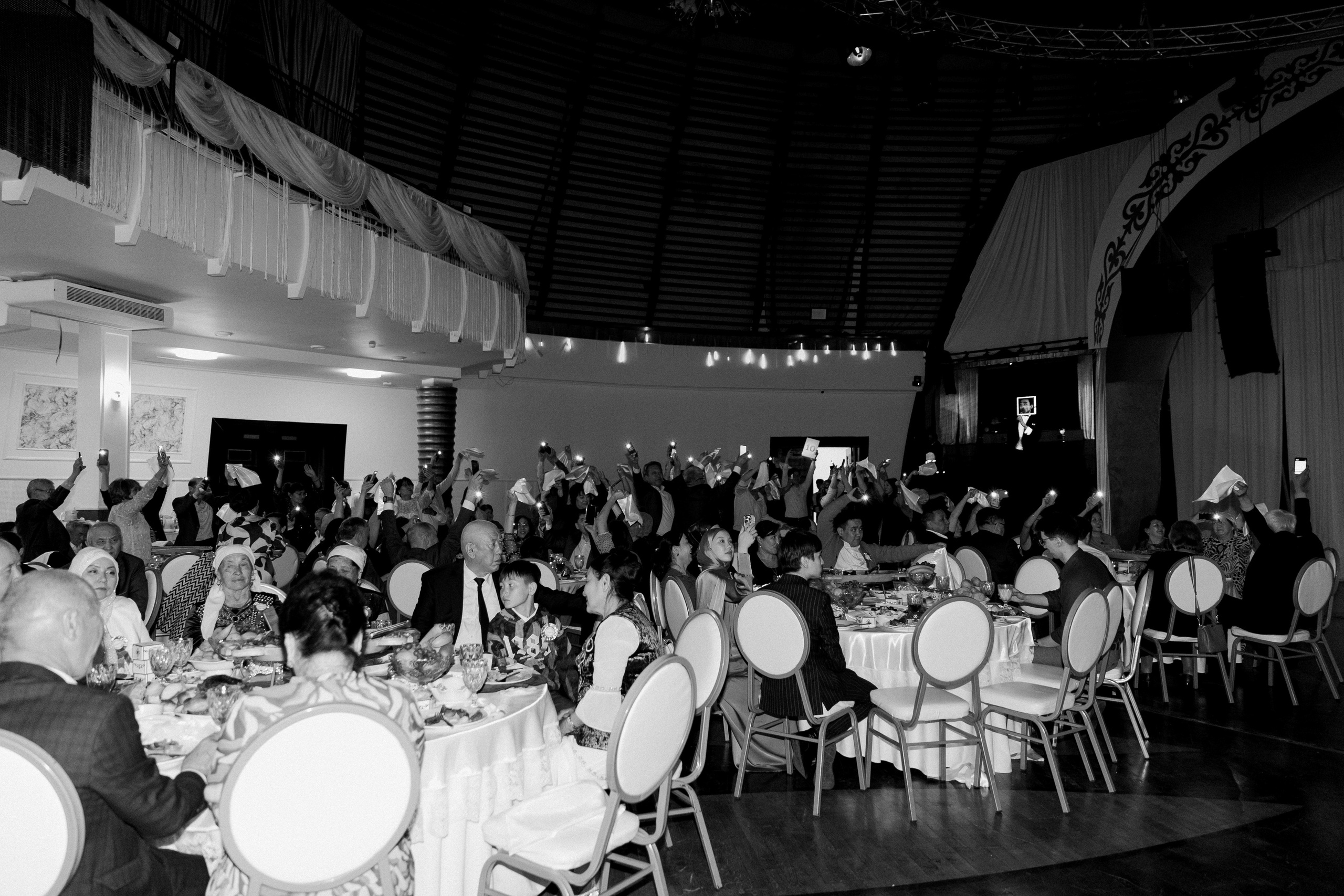 Свадебный банкет Абылайхан и Меруерт. Akkanatart.kz