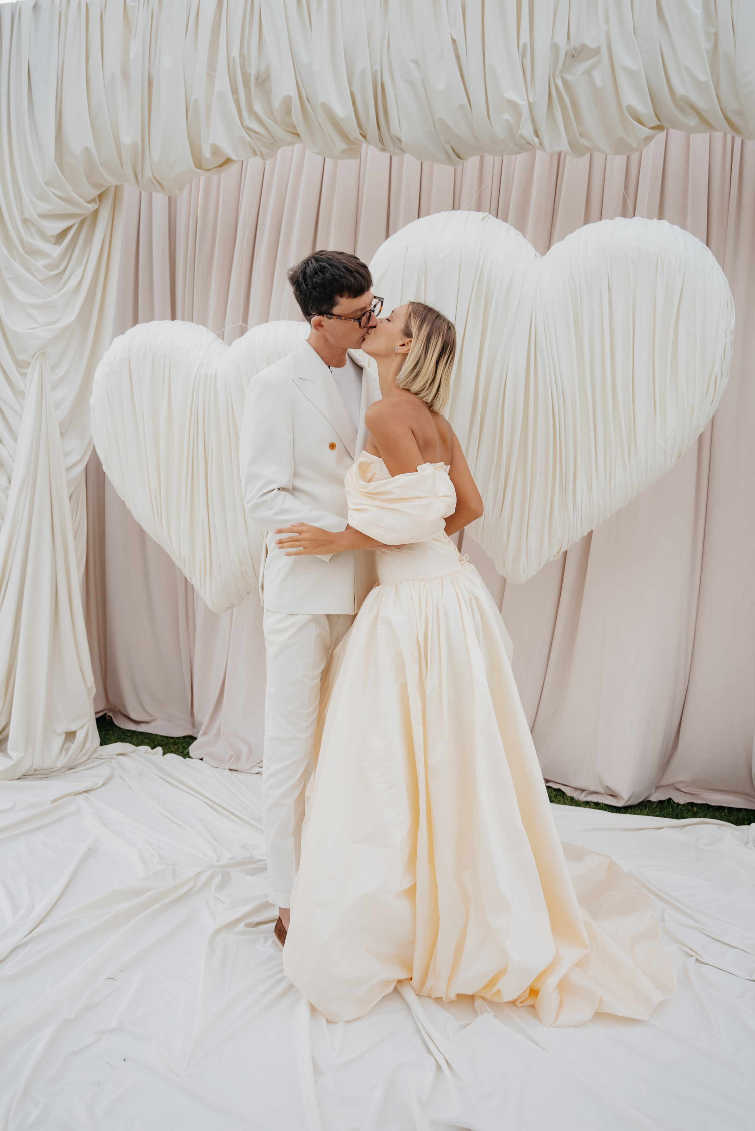 WEDDING. Akkanatart.kz