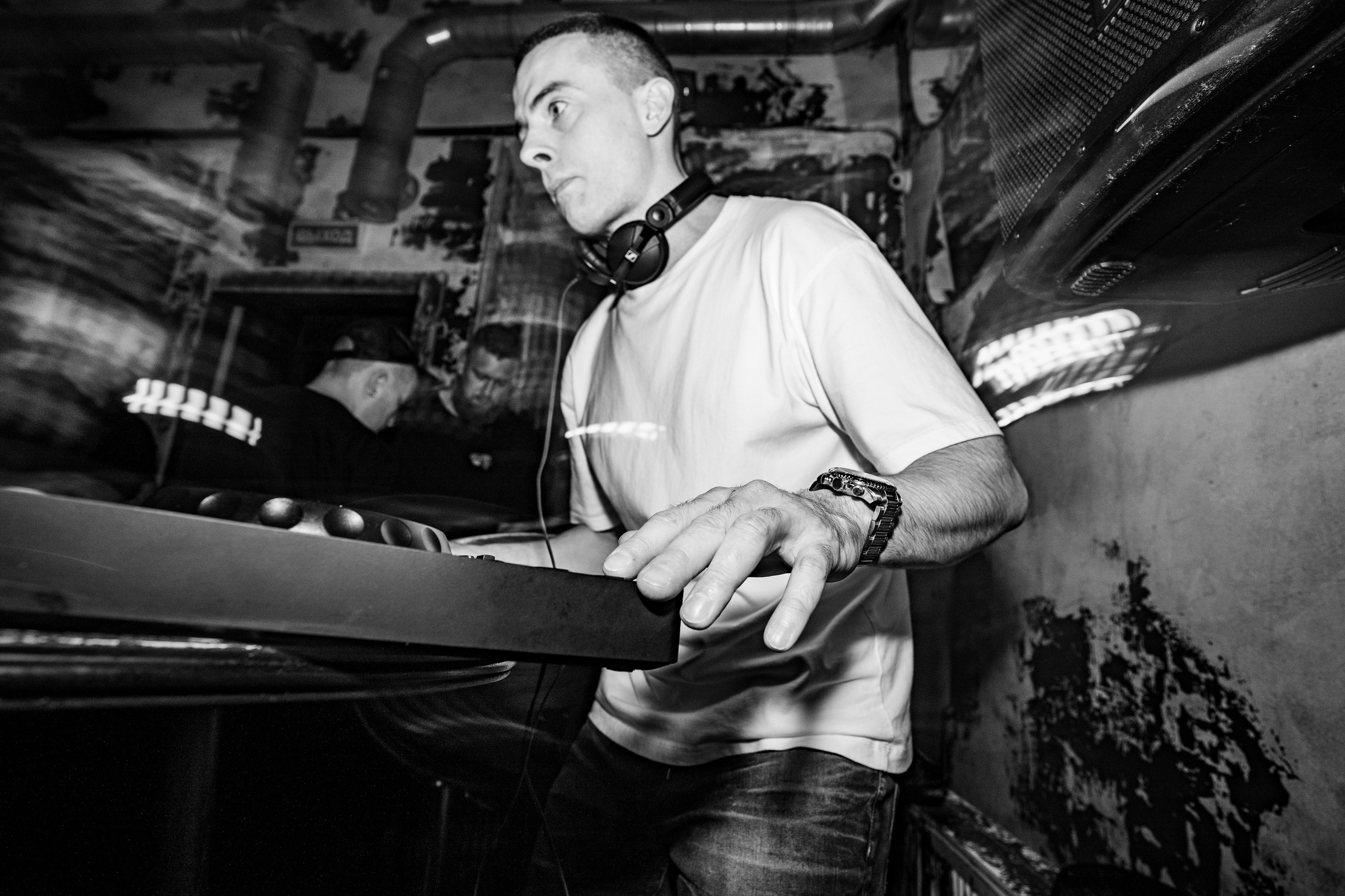 Бар разбитых сердец — 10/12 DJ's. Концертный и репортажный фотограф в Санкт-Петербурге Слава Пахомов