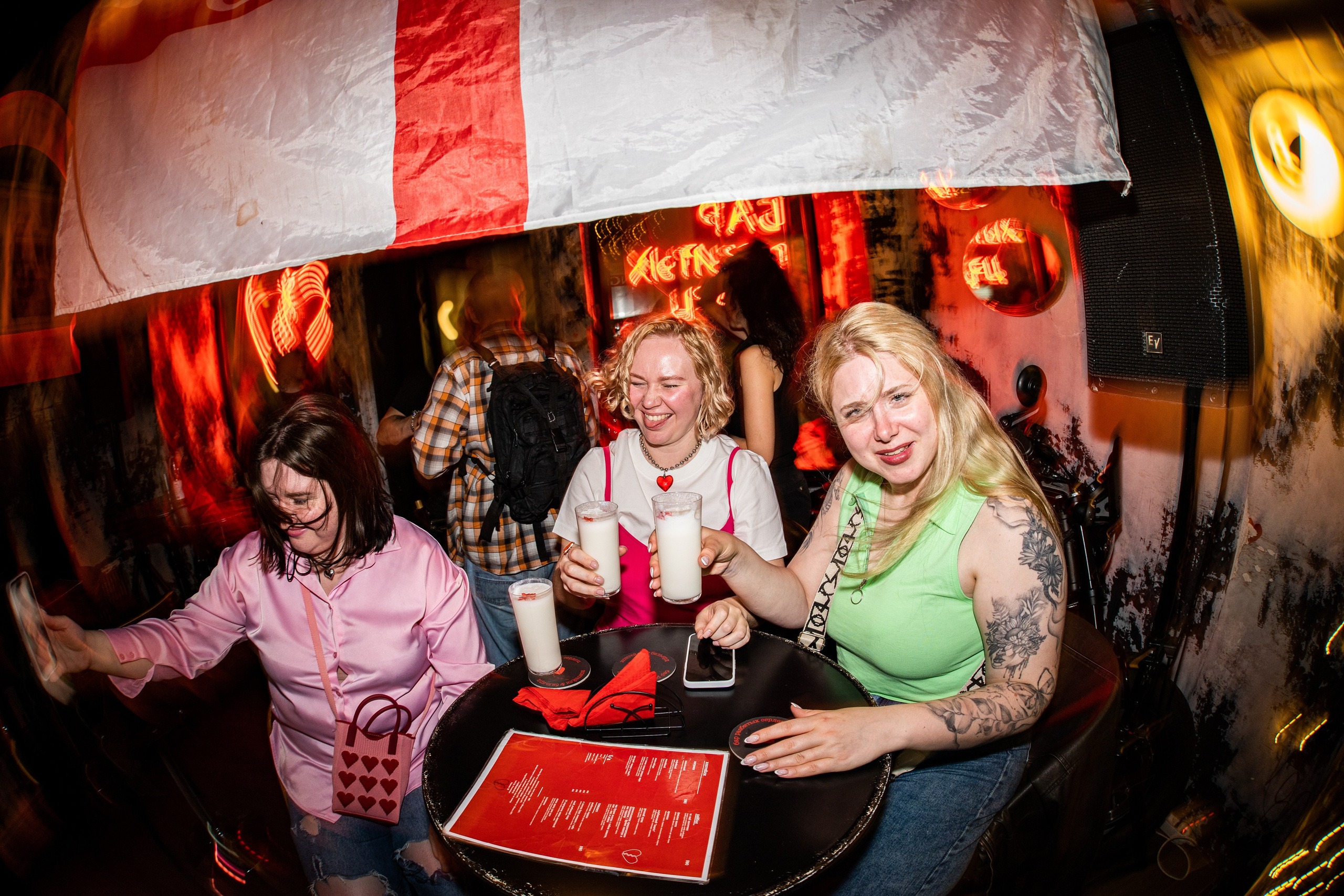 Панк-вечеринка в Баре разбитых сердец. Концертный и репортажный фотограф в Санкт-Петербурге Слава Пахомов