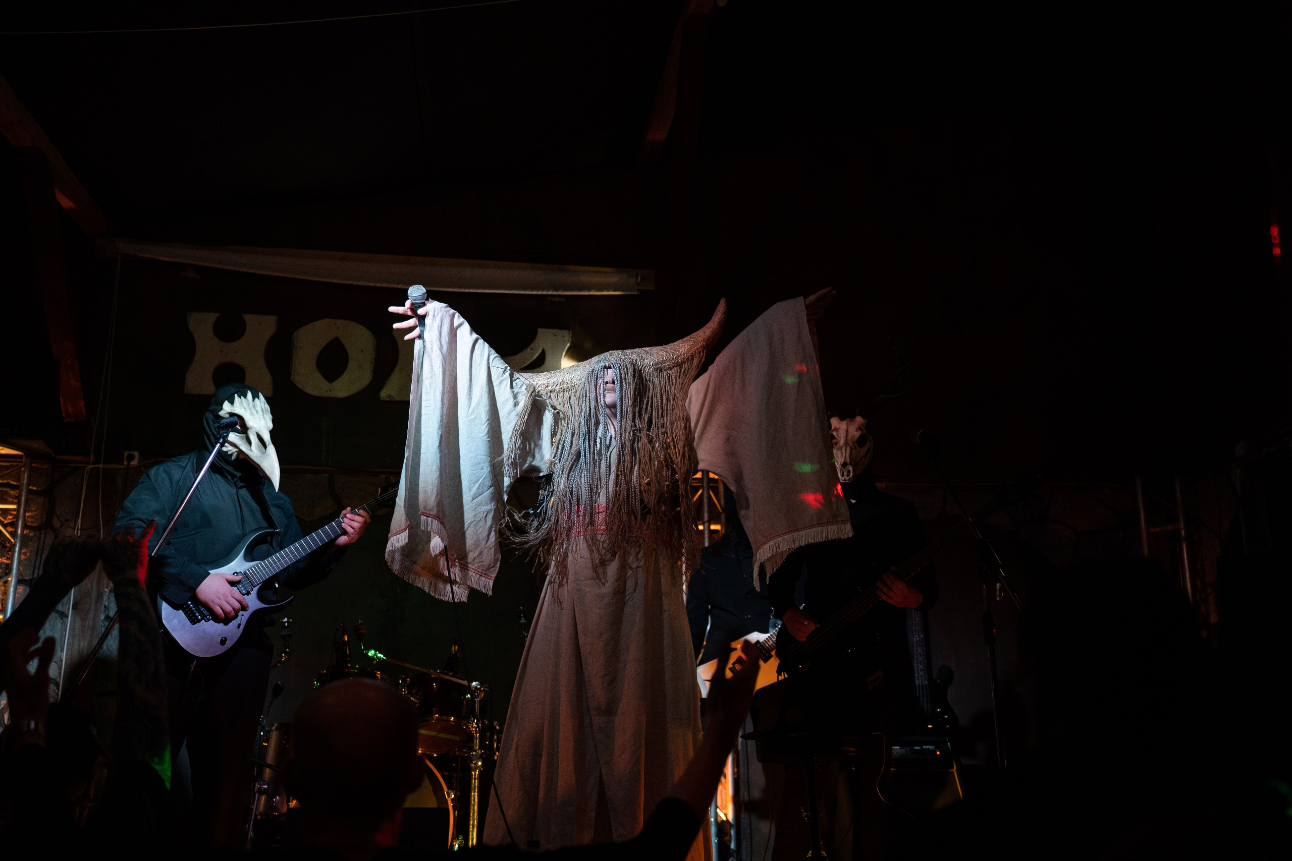 Ночь На Земле|Нора, Псков. Концертный и репортажный фотограф в Санкт-Петербурге Слава Пахомов