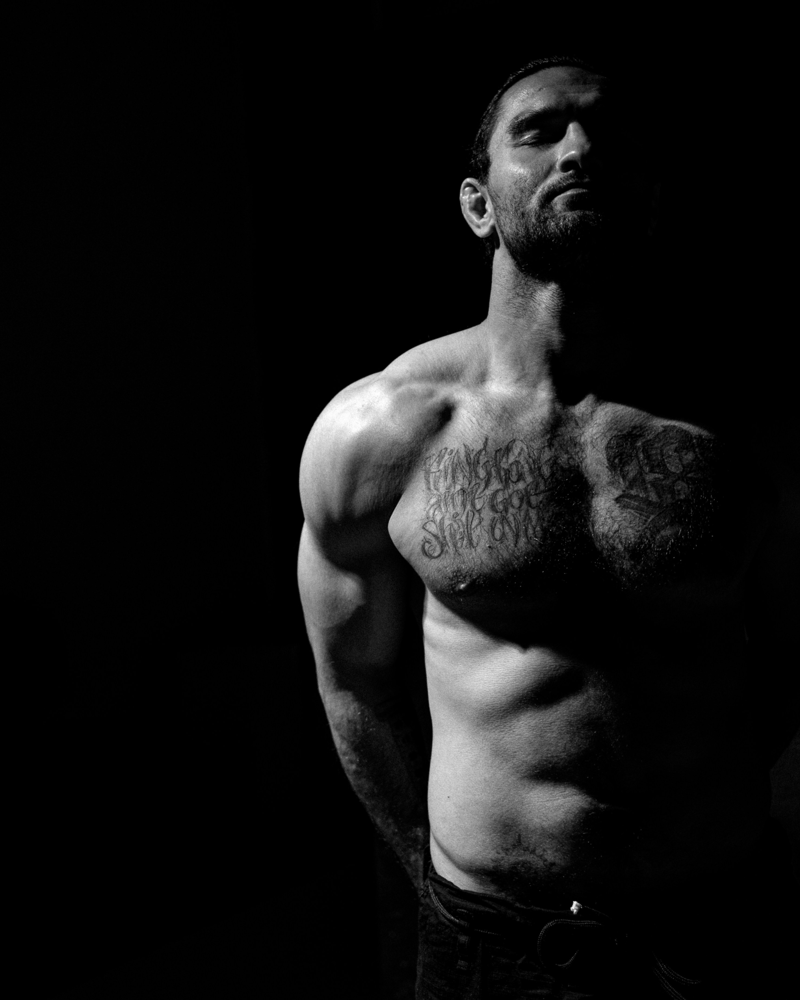 Мужской портрет. Диана — портретный фотограф. Снимаю по всему миру