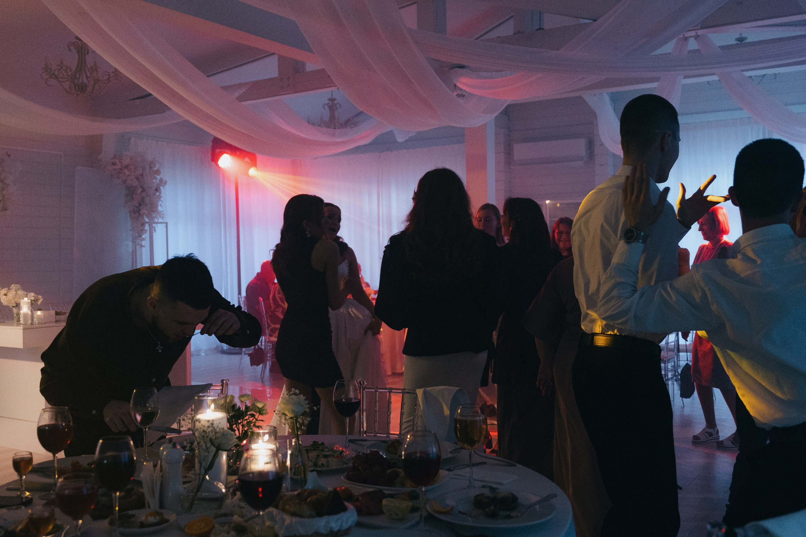 A & E. Свадебный, репортажный и портретный фотограф в Тюмени Женя Черемнова