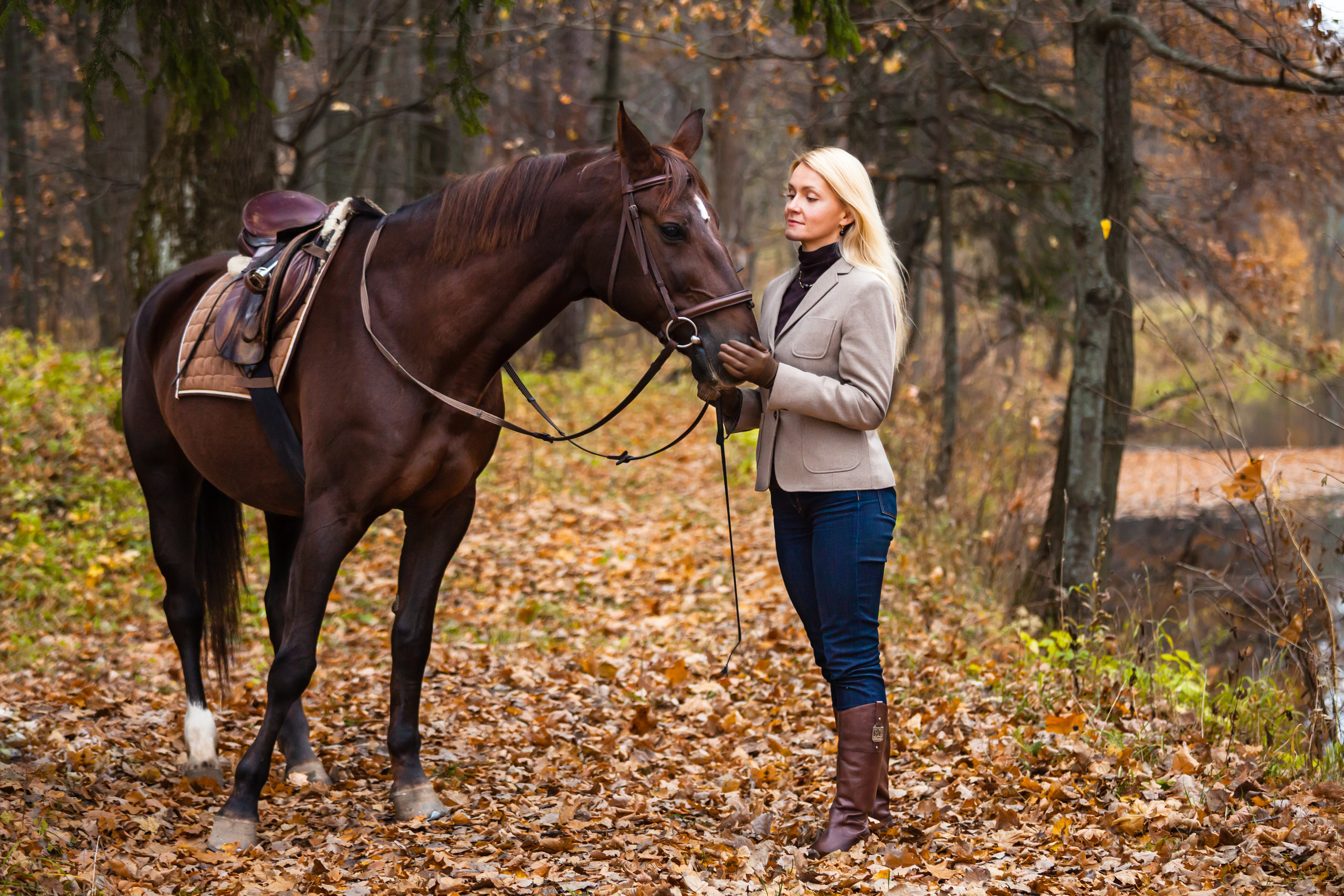 Барыня Ольга в усадьбе Ольгово =) Осень. Фотограф Сергей Лукьянов @xapeton_photo Москва