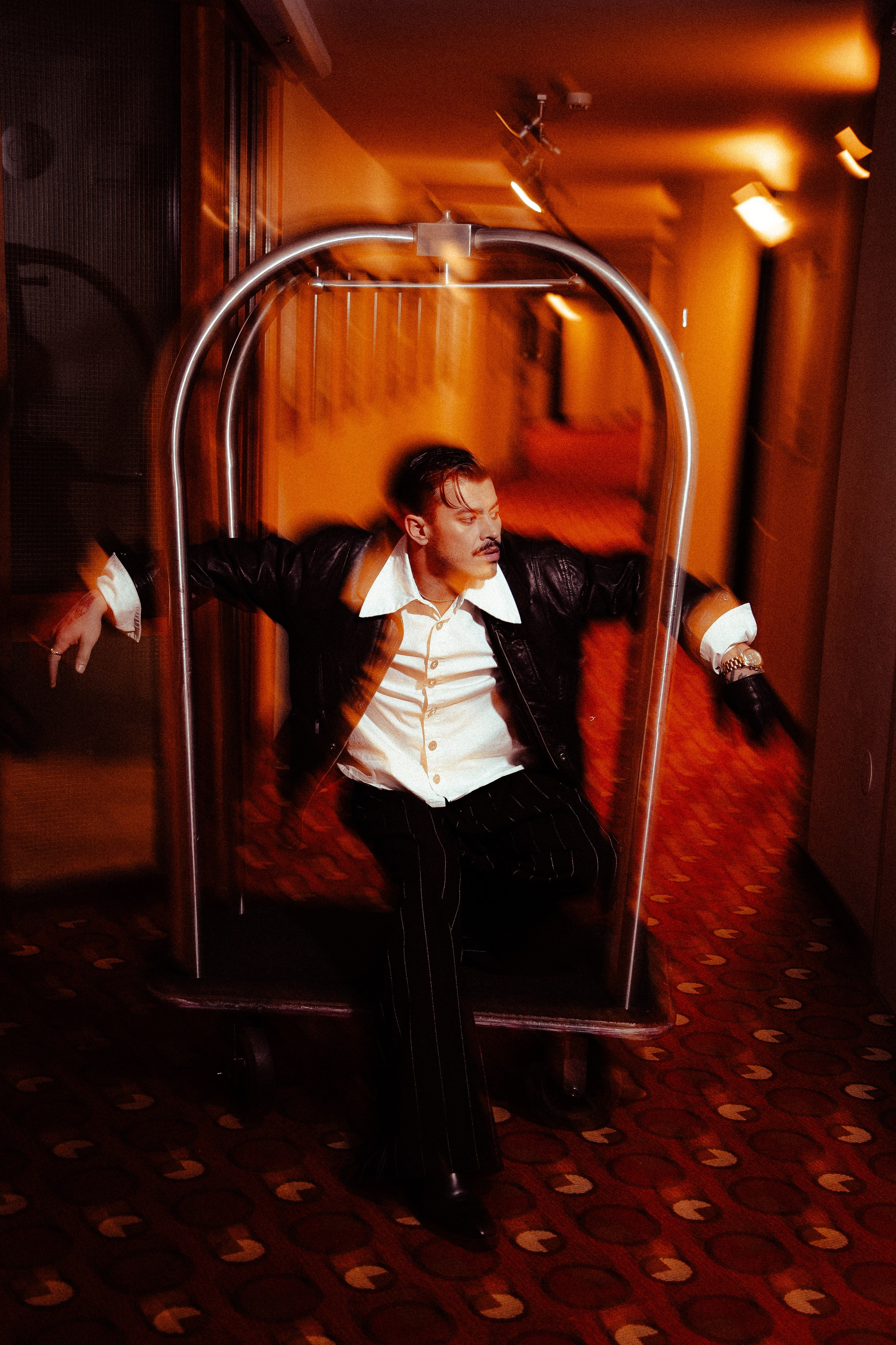 Портретный фотограф в Санкт-Петербурге и Москве Никита Кондрахин