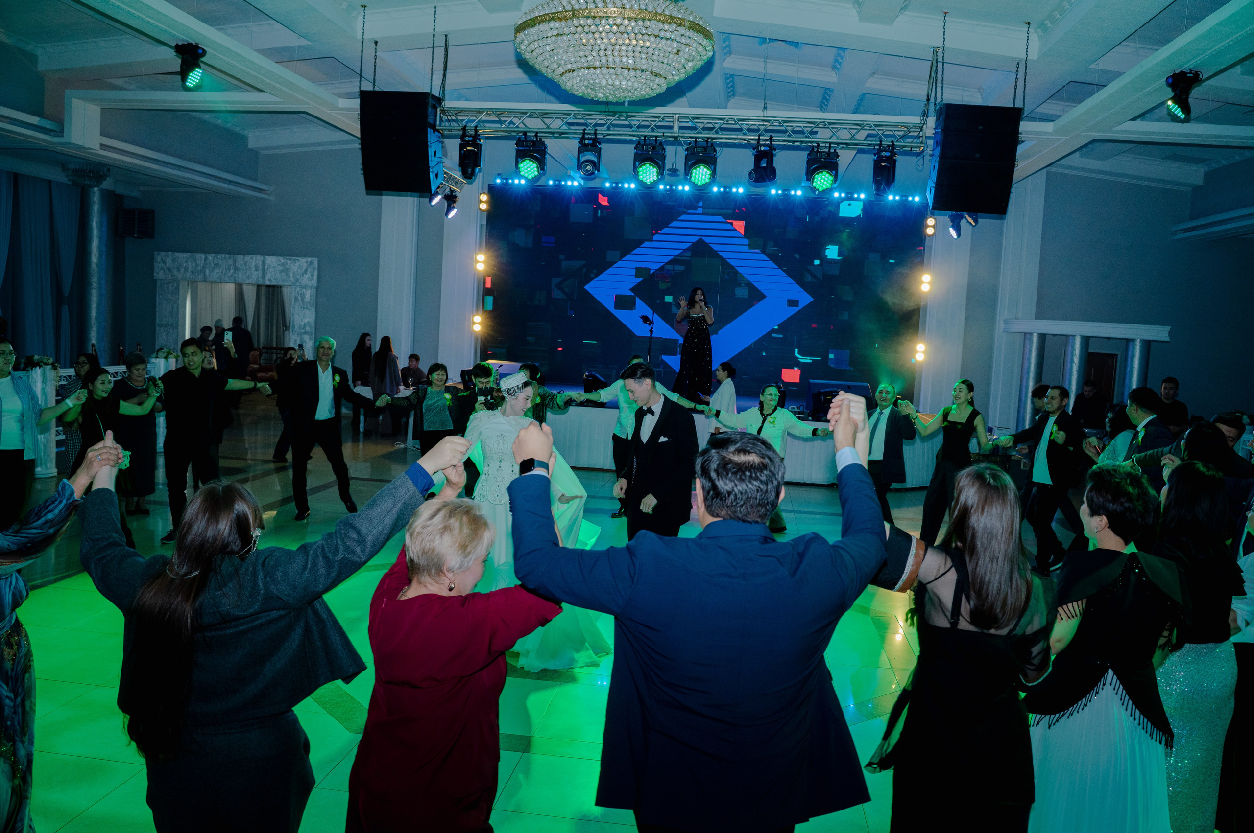 KAMILLA QYZ UZATU. Nomad media