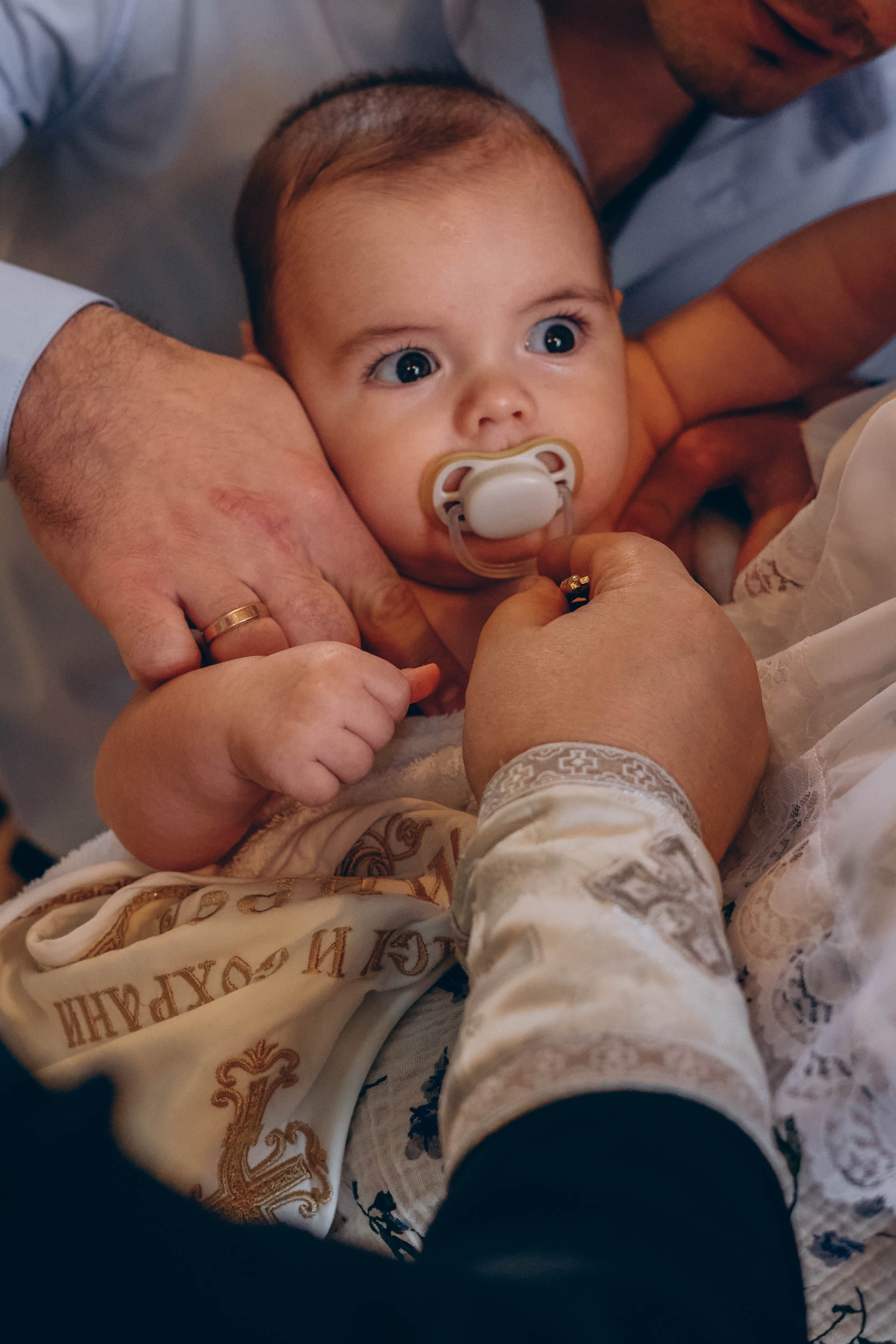 Таинство крещения Мирона