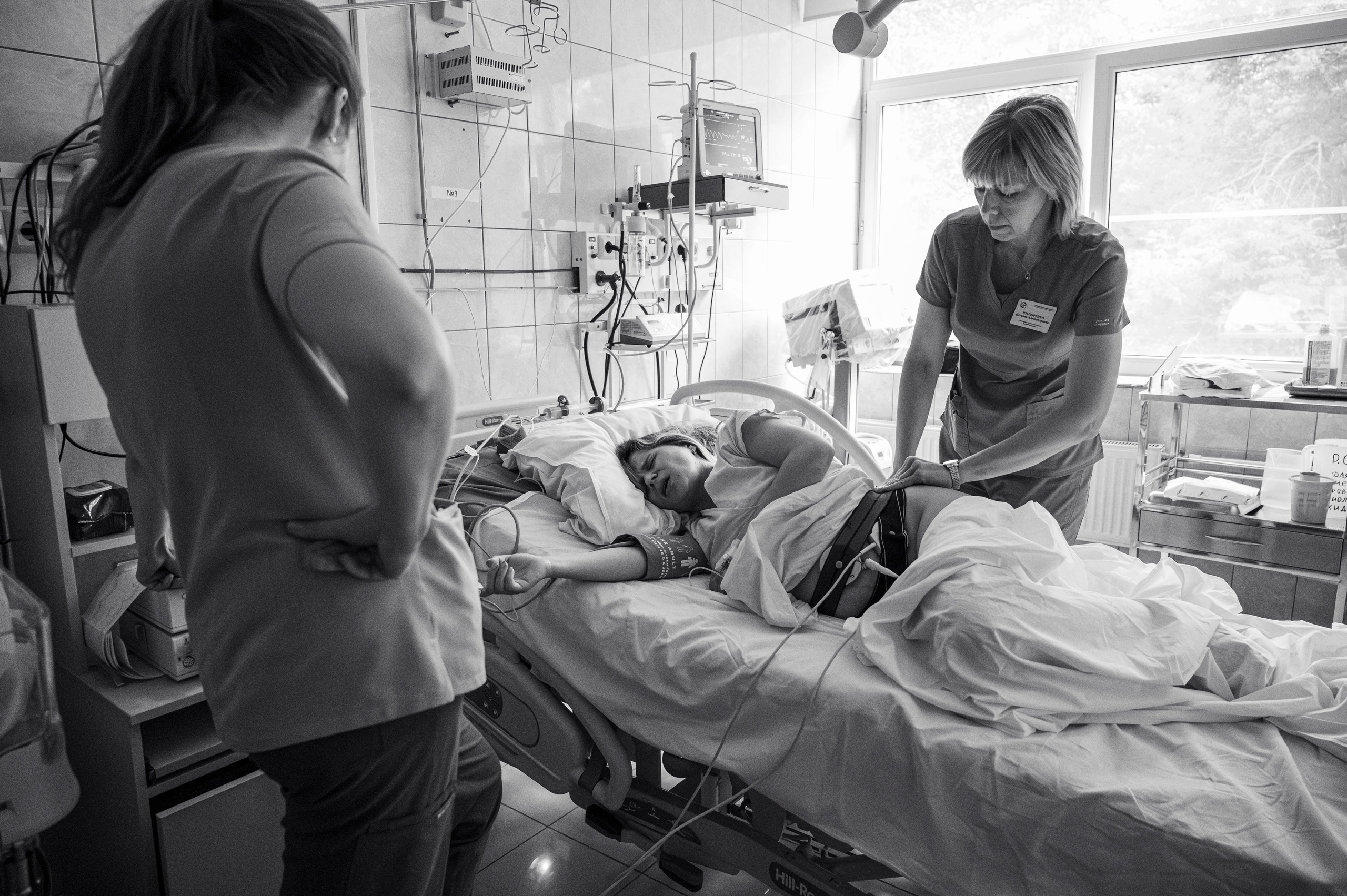 Злата родилась. Роддом № 17. Повидайка М.А. / Прохоренко Н.А. Фотограф на роды СПБ Юлия Герасимова