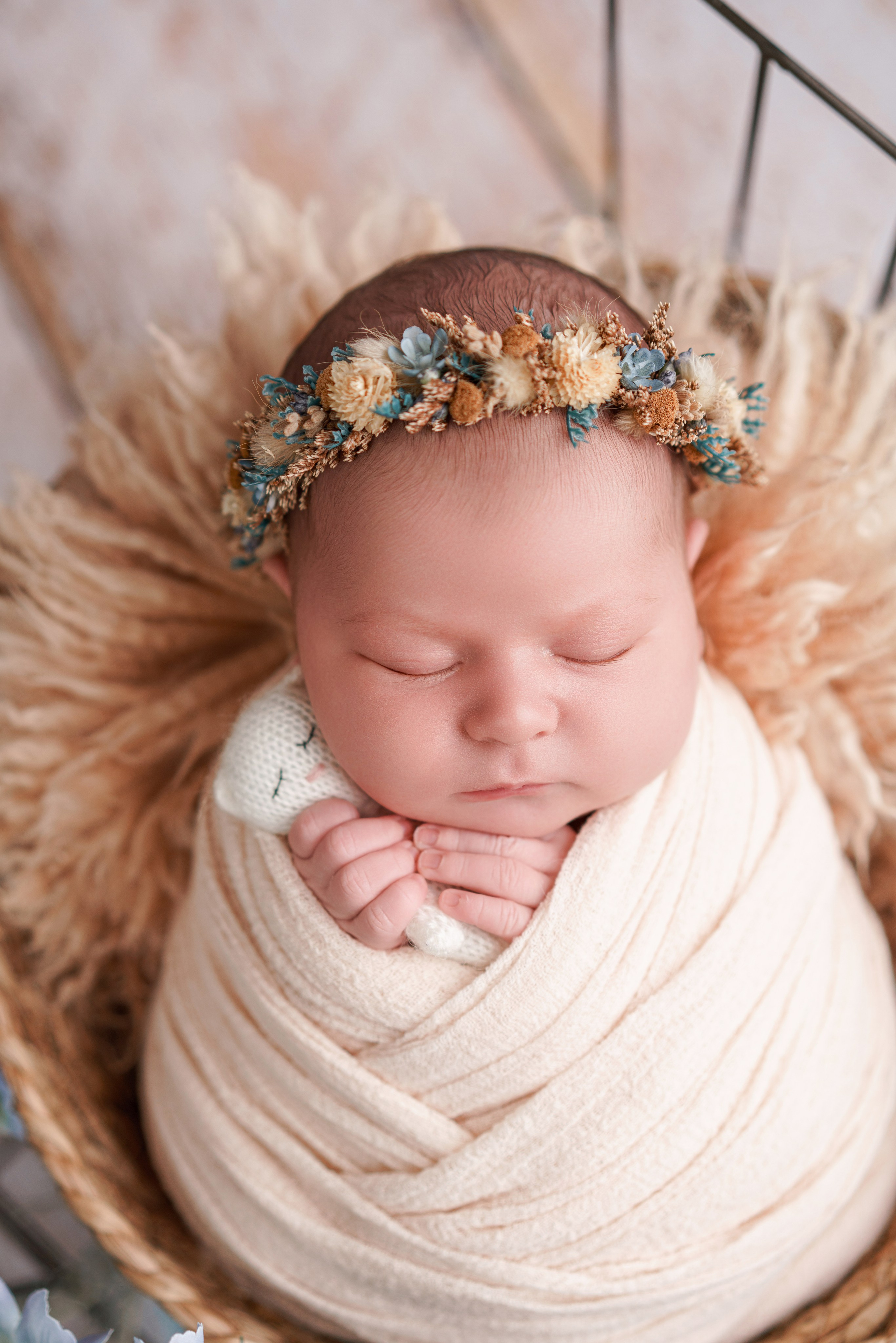 Фотосессия новорожденных | Галерея трогательных кадров малышей в стиле newborn. Фотосессия новорожденных в Москве и Московской области | Профессиональный фотограф newborn — Татьяна Иванова
