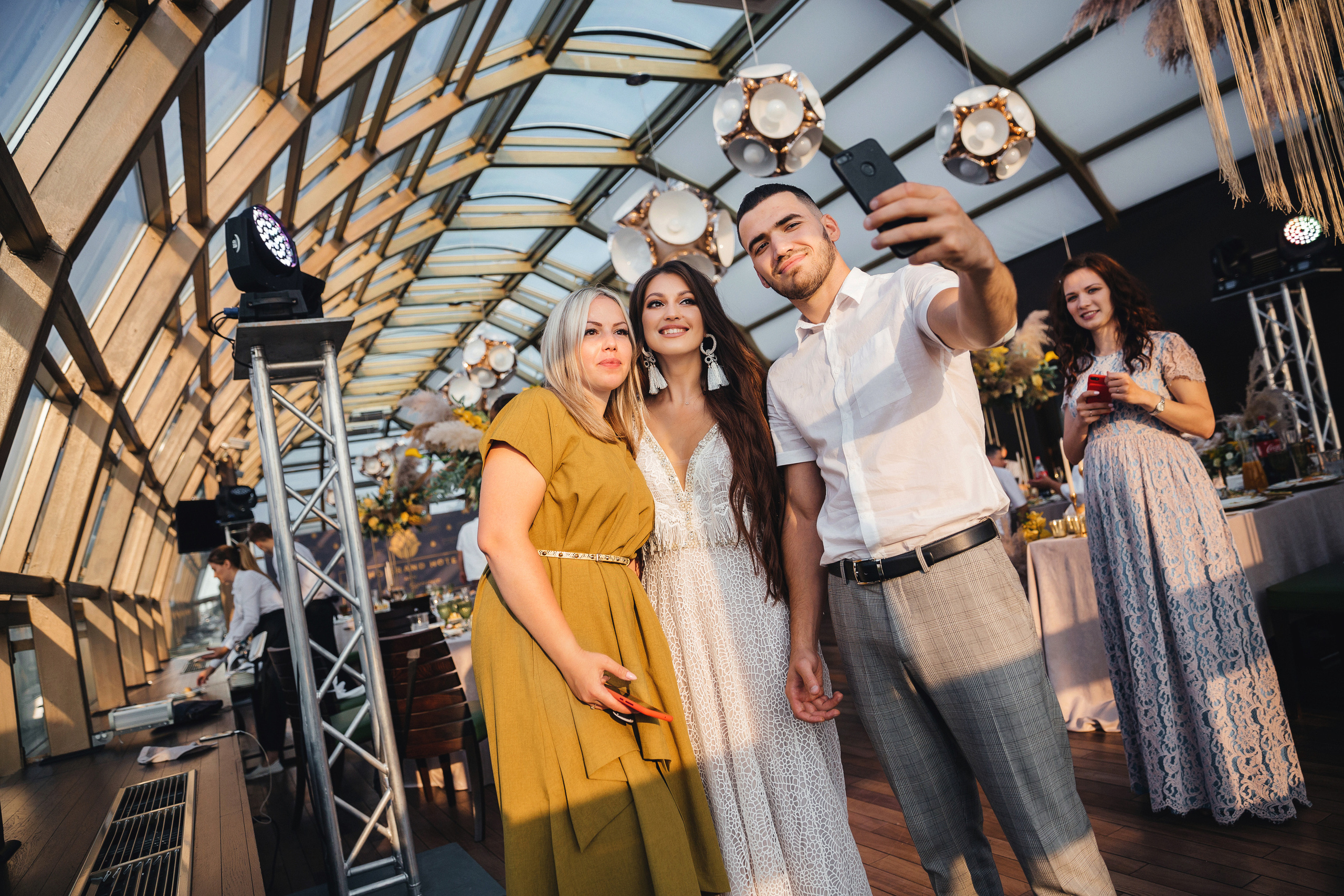 Алексей и Анастасия. Сохо, Азов. Свадебный фотограф в Ростове-на-Дону Олег Майер