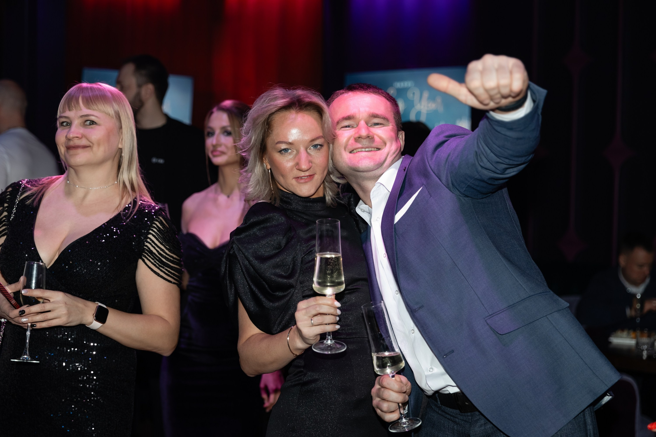 Новогодний корпоратив (Караоке клуб Who is who). Татьяна Чернышова свадебный фотограф Москва