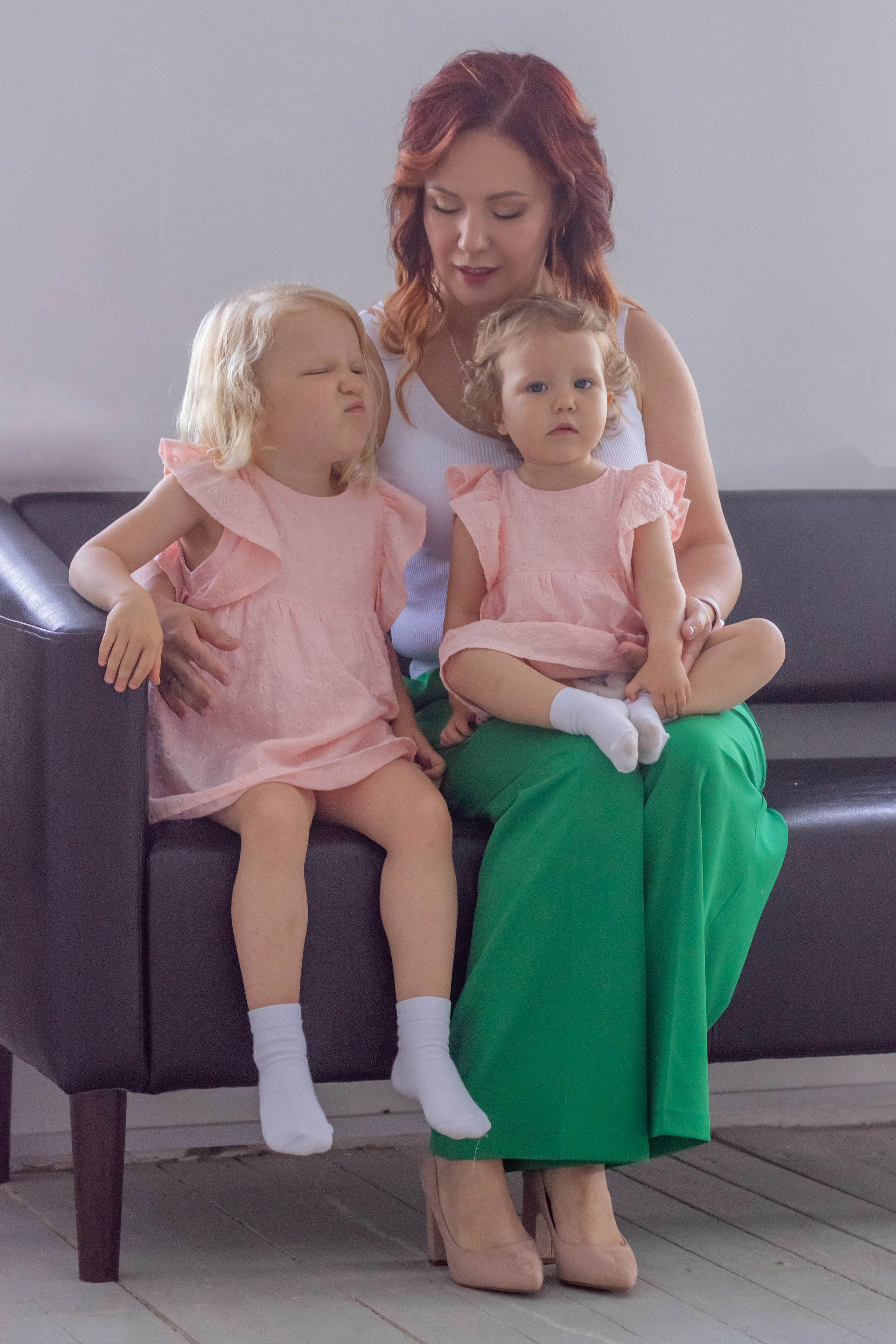 Жанна с дочками. Главная