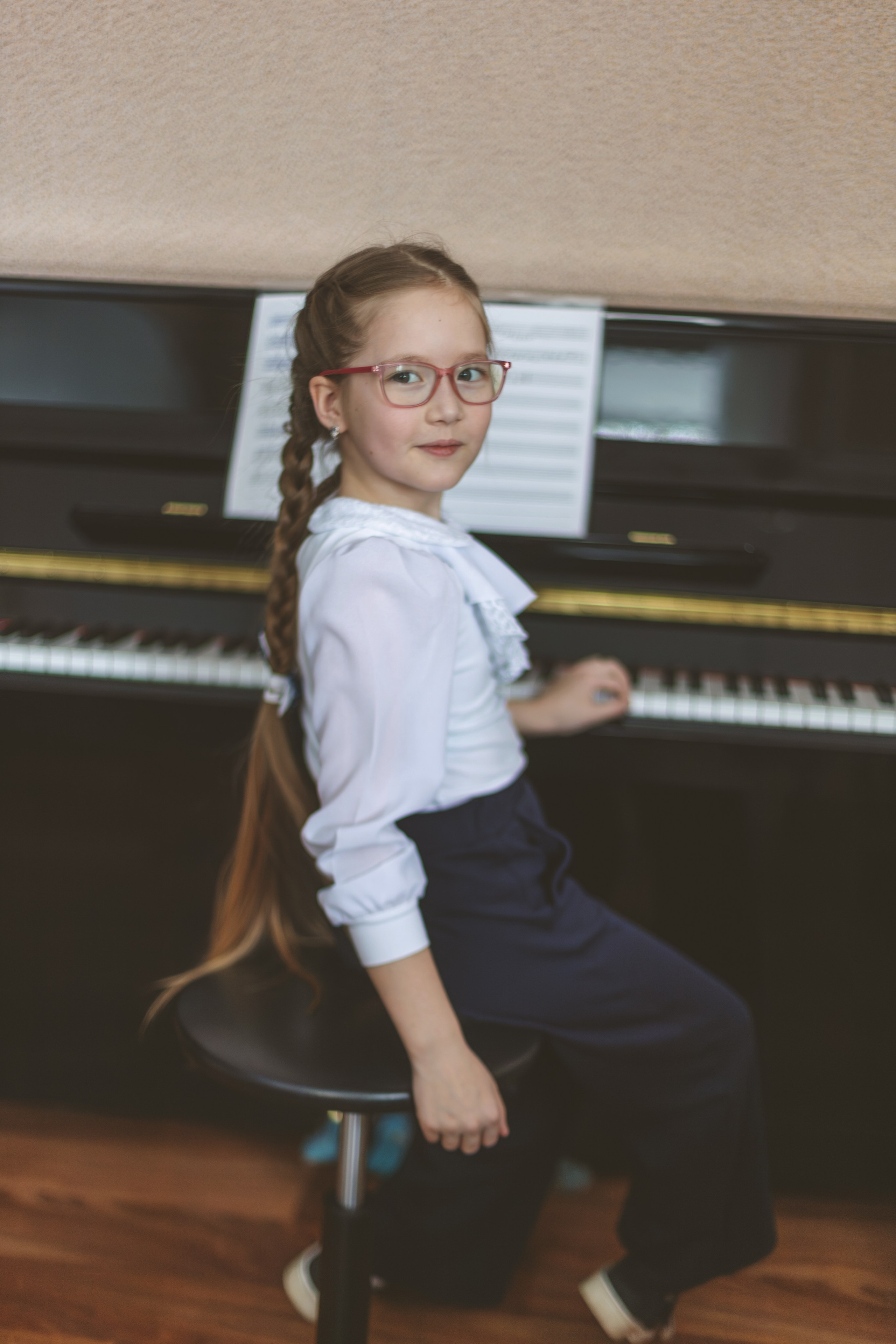 О тебе (школа). Главная